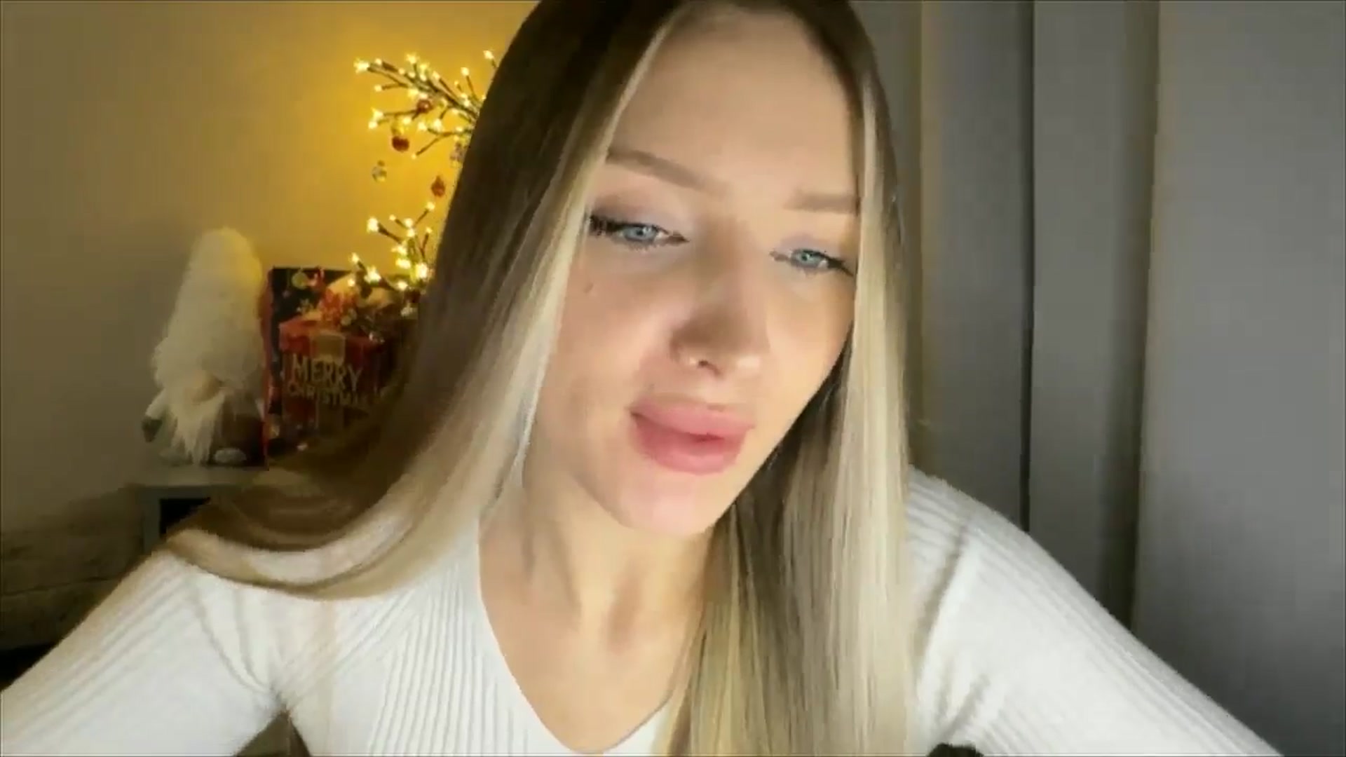 Gallery image thumbnail from My_Diana's myfreecams stream on, 12/30/2024, 22:00 image 11 of 20