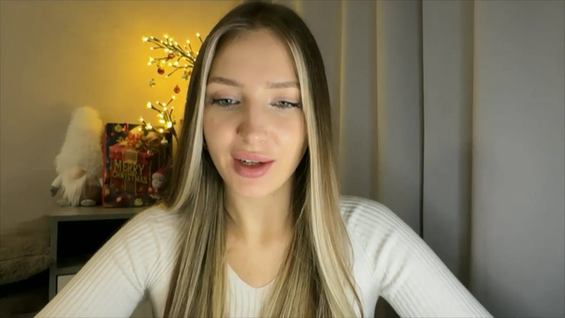 Gallery image thumbnail from My_Diana's myfreecams stream on, 12/30/2024, 22:00 image 6 of 20