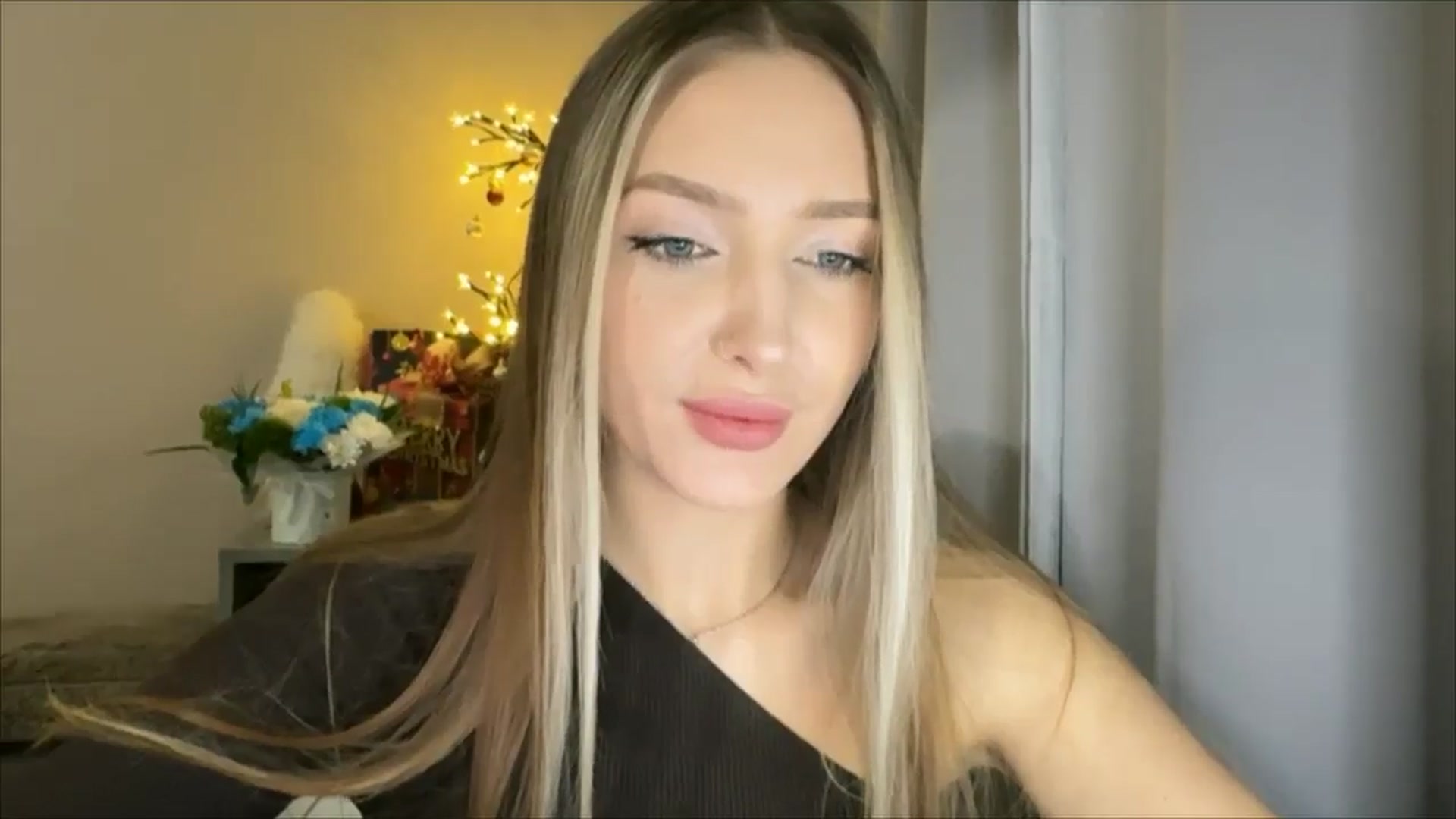 Gallery image thumbnail from My_Diana's myfreecams stream on, 12/31/2024, 16:55 image 7 of 20