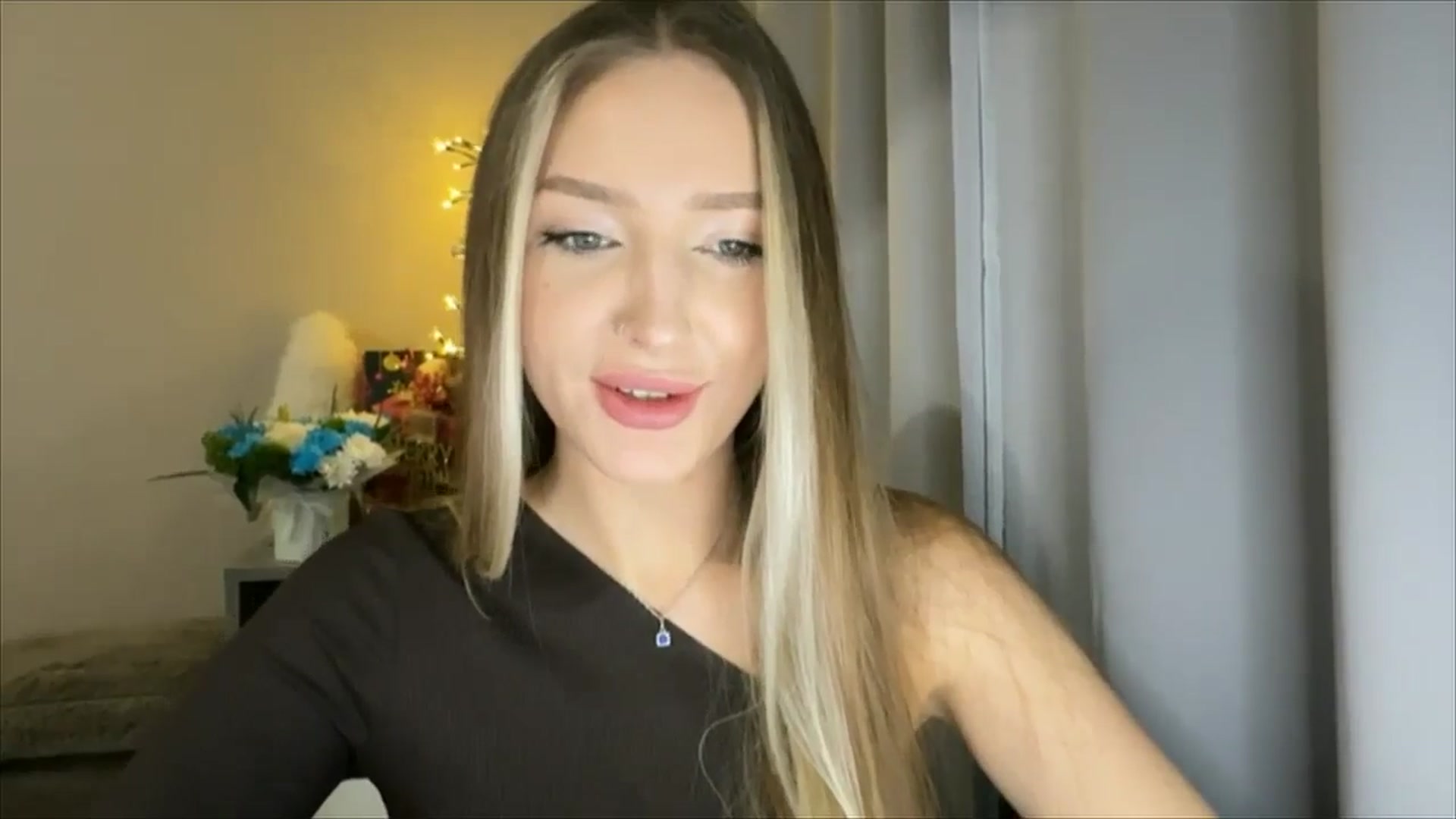 Gallery image thumbnail from My_Diana's myfreecams stream on, 12/31/2024, 16:55 image 2 of 20