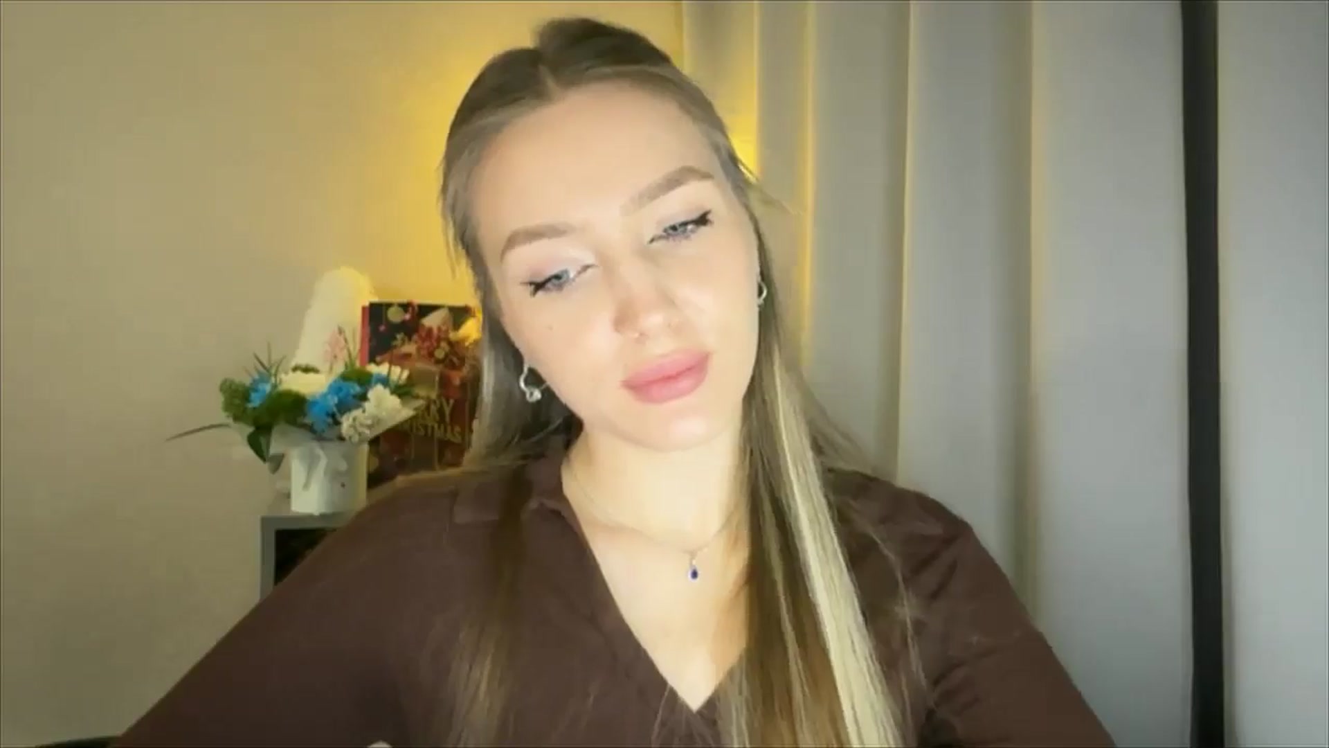 Gallery image thumbnail from My_Diana's myfreecams stream on, 01/03/2025, 14:39 image 11 of 20