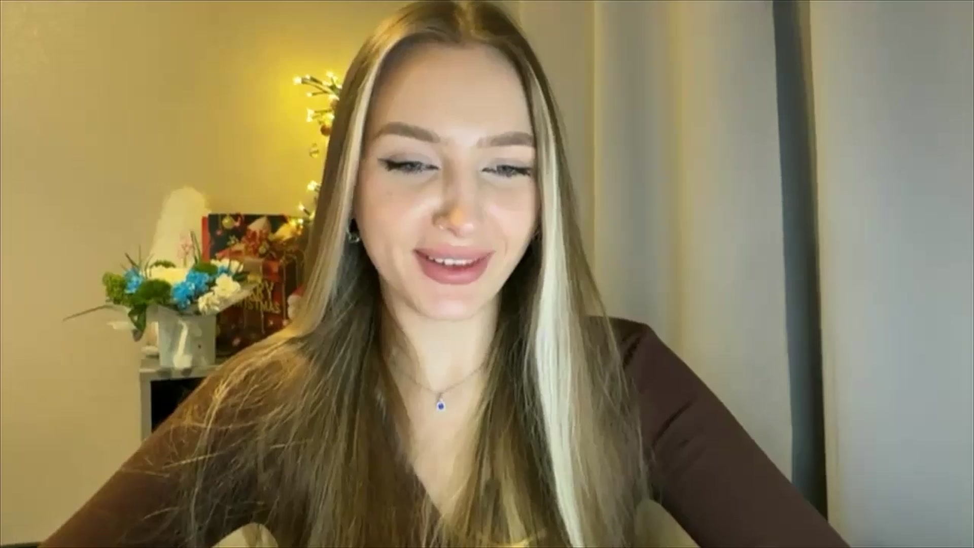 Gallery image thumbnail from My_Diana's myfreecams stream on, 01/03/2025, 23:19 image 7 of 20