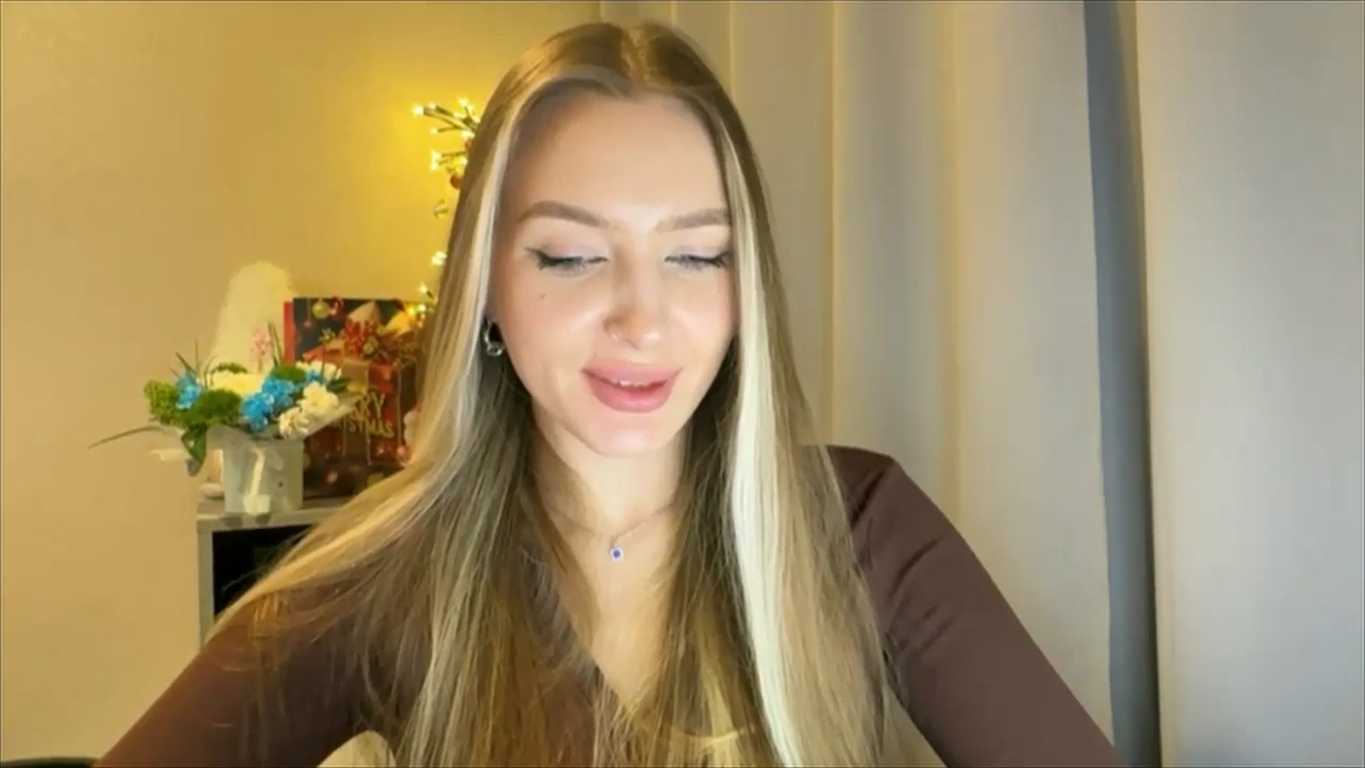 Gallery image thumbnail from My_Diana's myfreecams stream on, 01/03/2025, 23:19 image 19 of 20