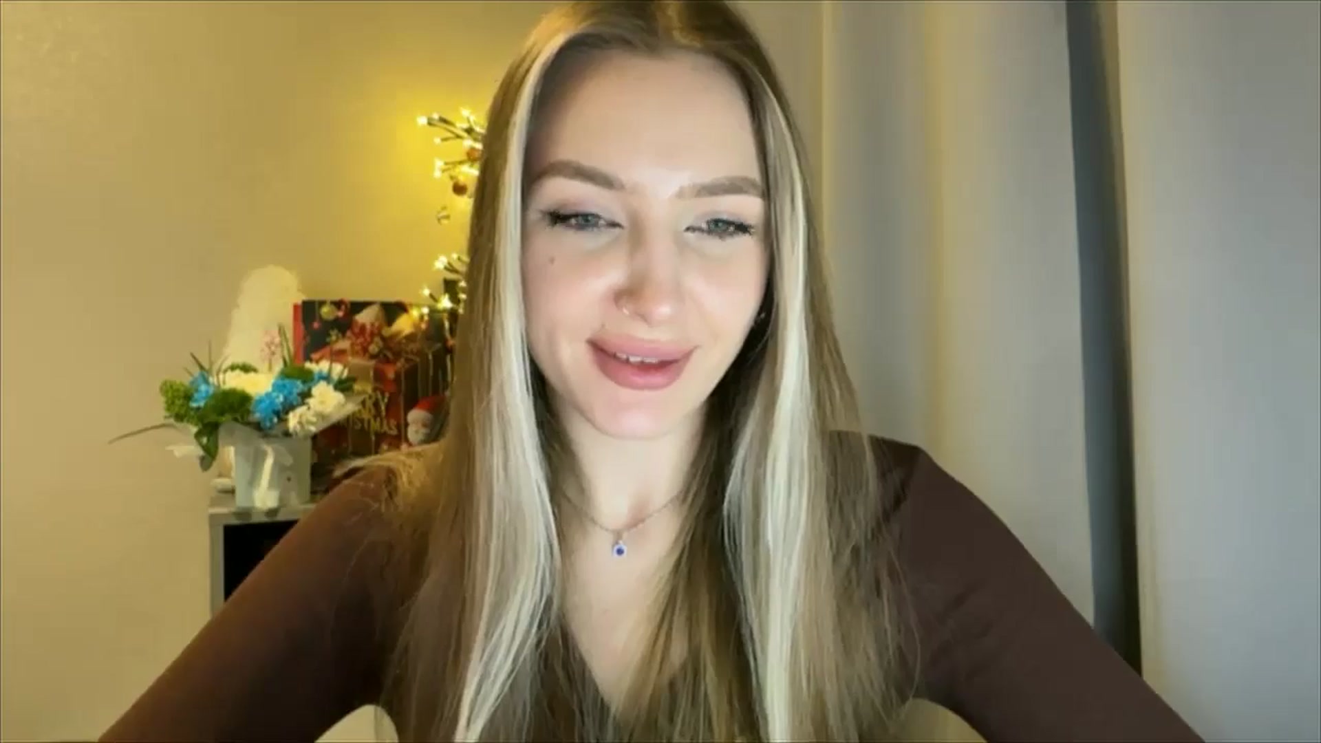 Gallery image thumbnail from My_Diana's myfreecams stream on, 01/03/2025, 23:19 image 2 of 20