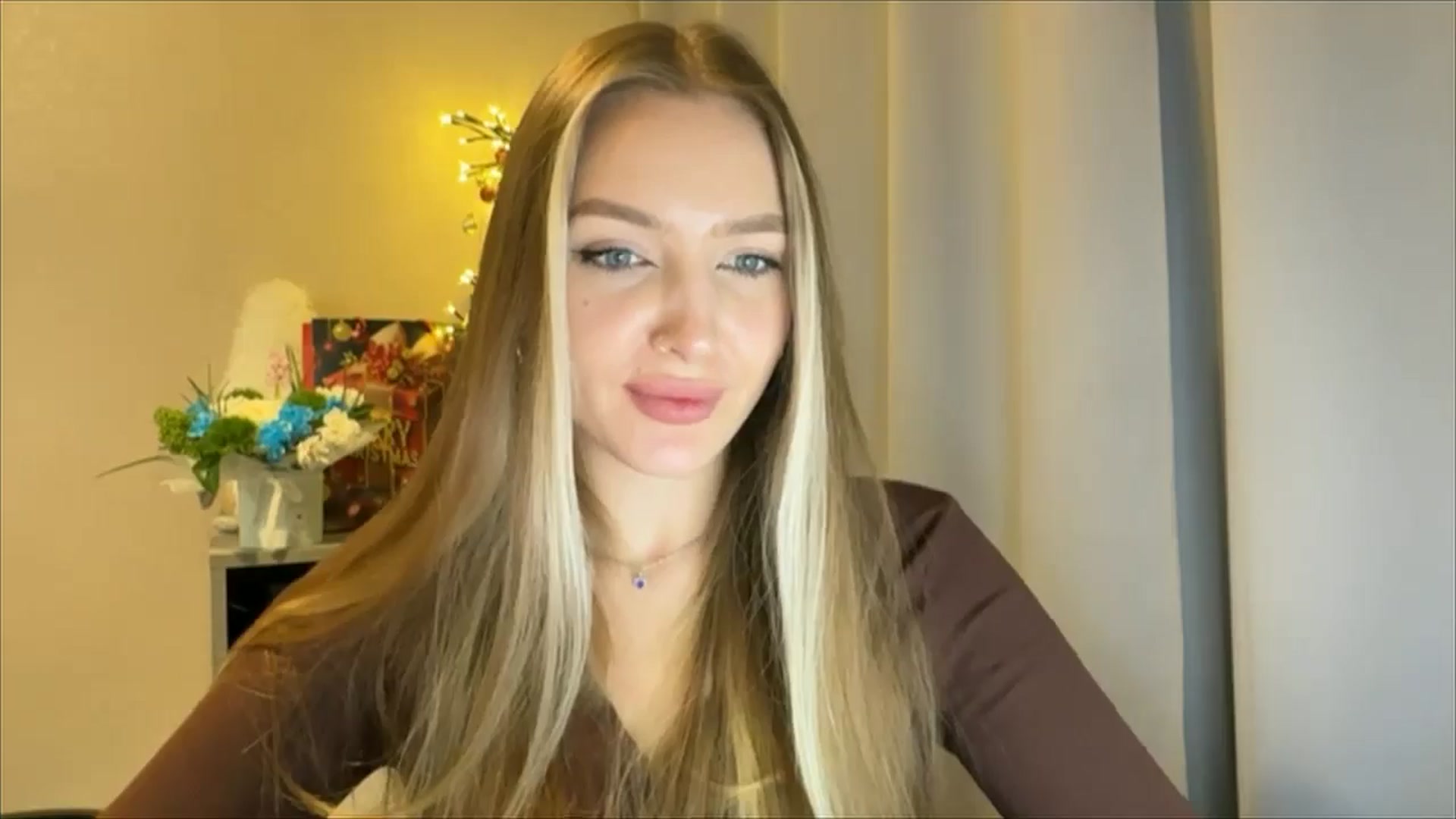 Gallery image thumbnail from My_Diana's myfreecams stream on, 01/03/2025, 23:19 image 16 of 20