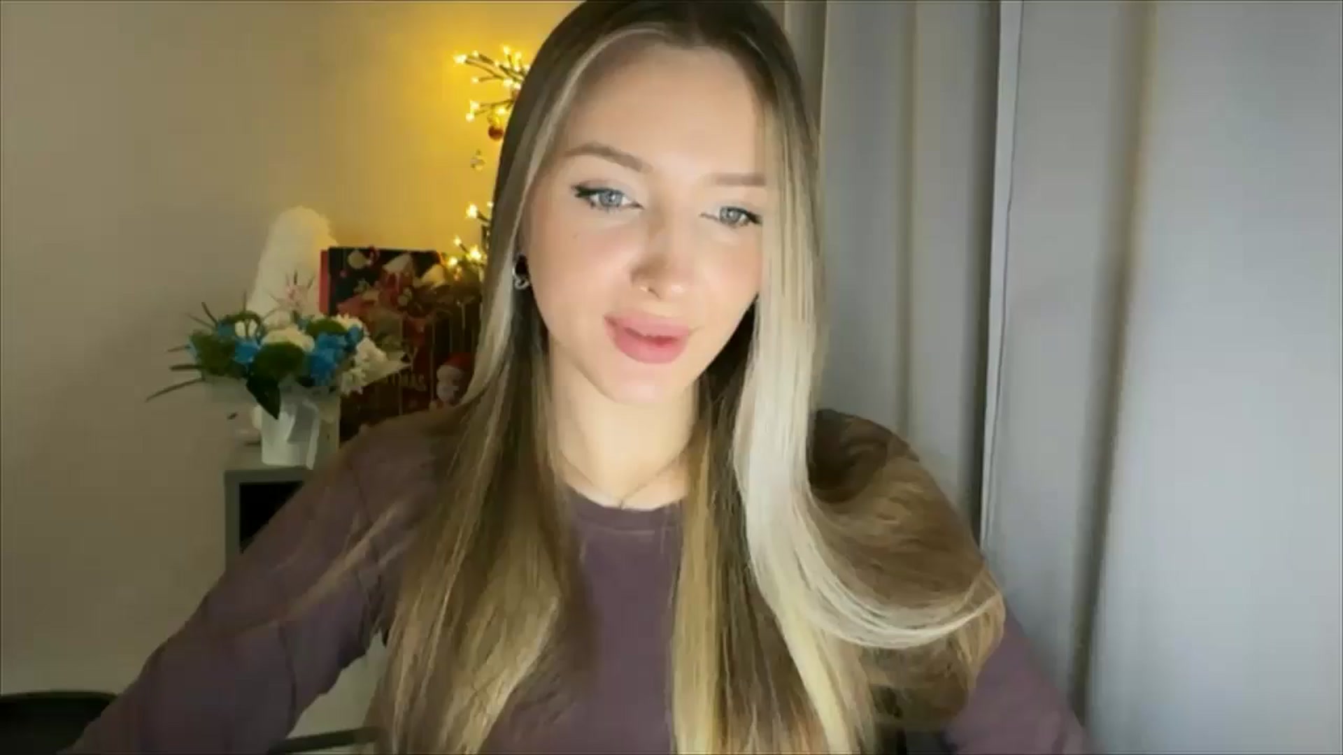 Gallery image thumbnail from My_Diana's myfreecams stream on, 01/04/2025, 15:46 image 13 of 20