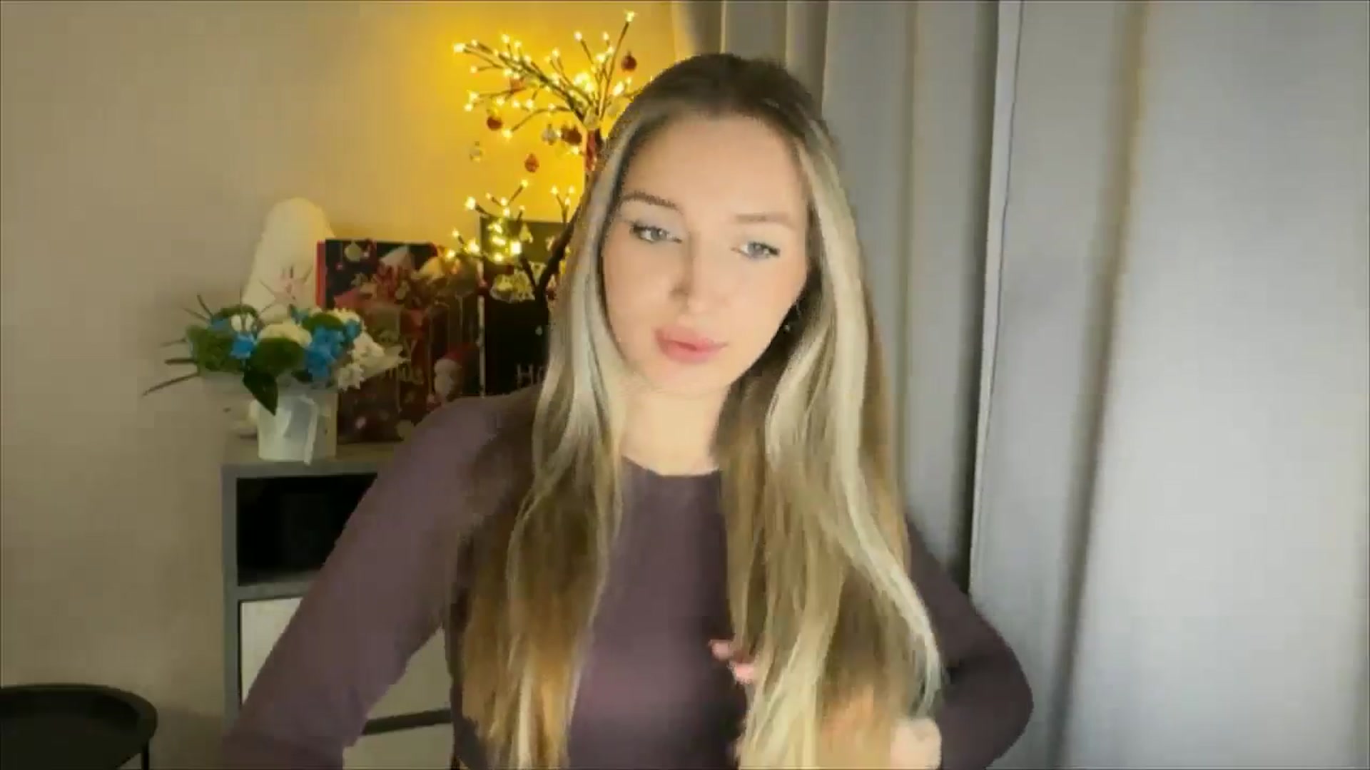 Gallery image thumbnail from My_Diana's myfreecams stream on, 01/04/2025, 15:46 image 11 of 20