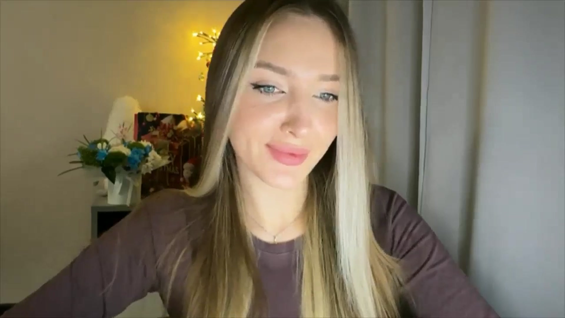 Gallery image thumbnail from My_Diana's myfreecams stream on, 01/04/2025, 15:46 image 18 of 20