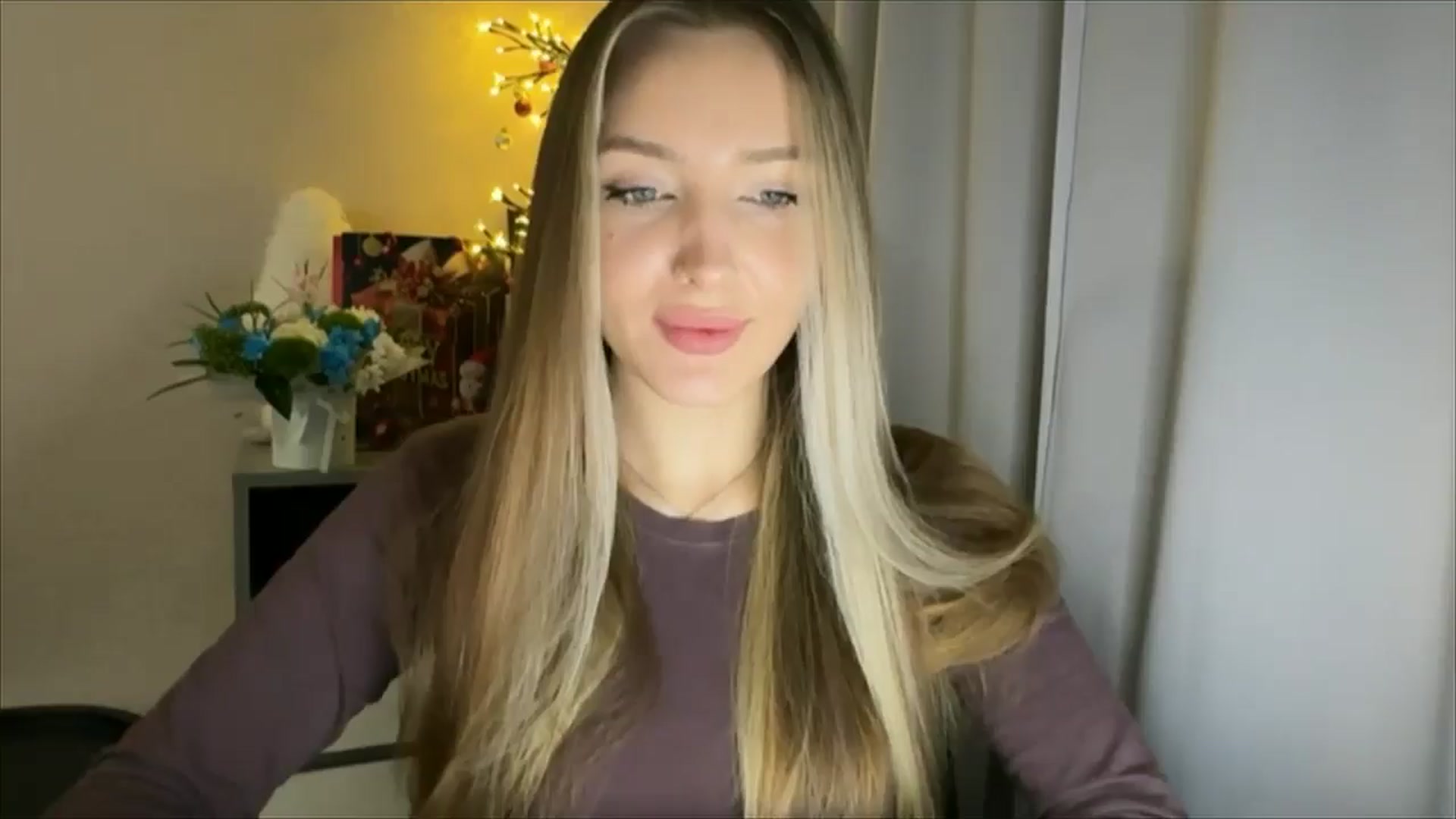 Gallery image thumbnail from My_Diana's myfreecams stream on, 01/04/2025, 15:46 image 12 of 20