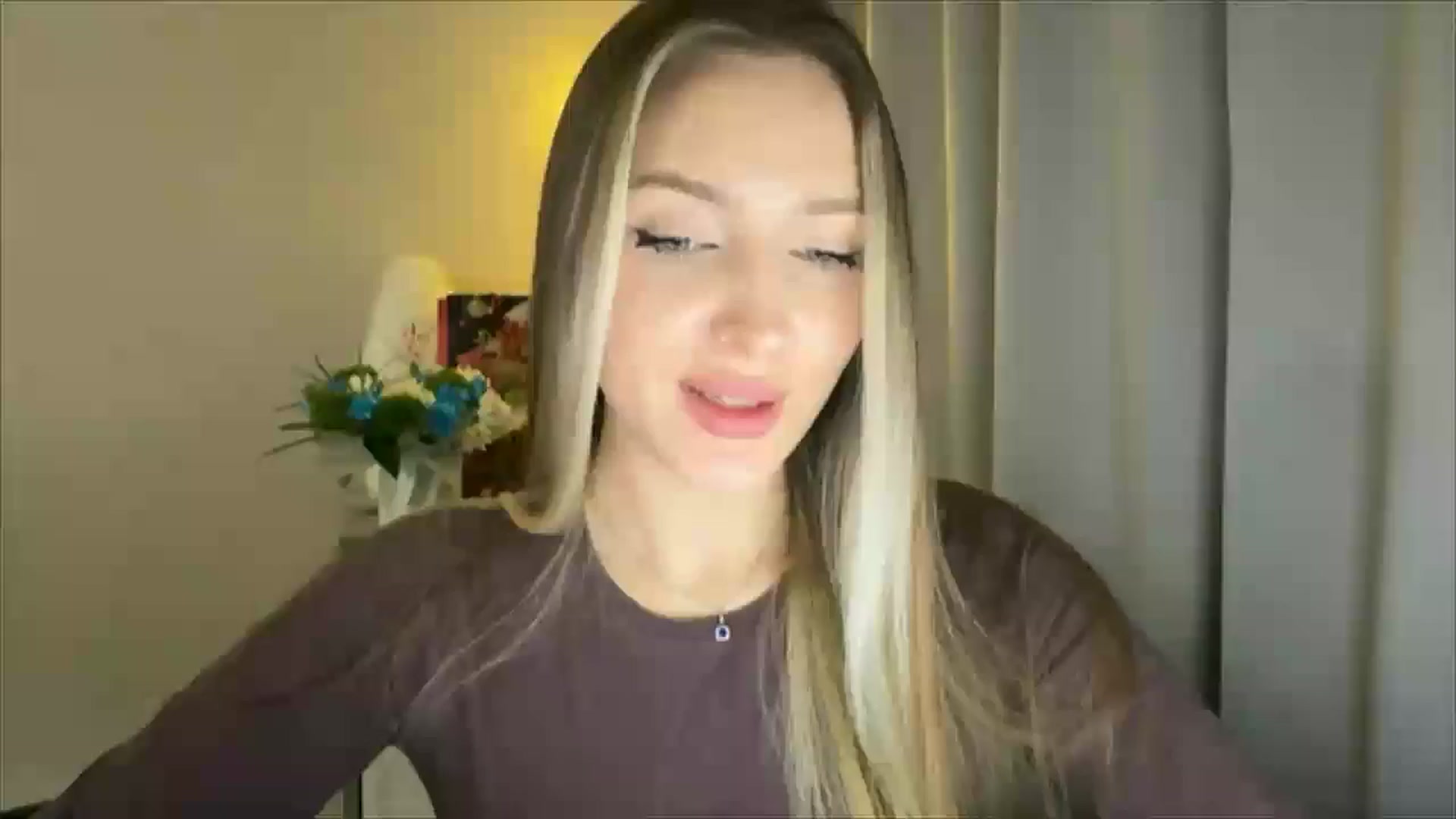 Gallery image thumbnail from My_Diana's myfreecams stream on, 01/04/2025, 23:05 image 6 of 20
