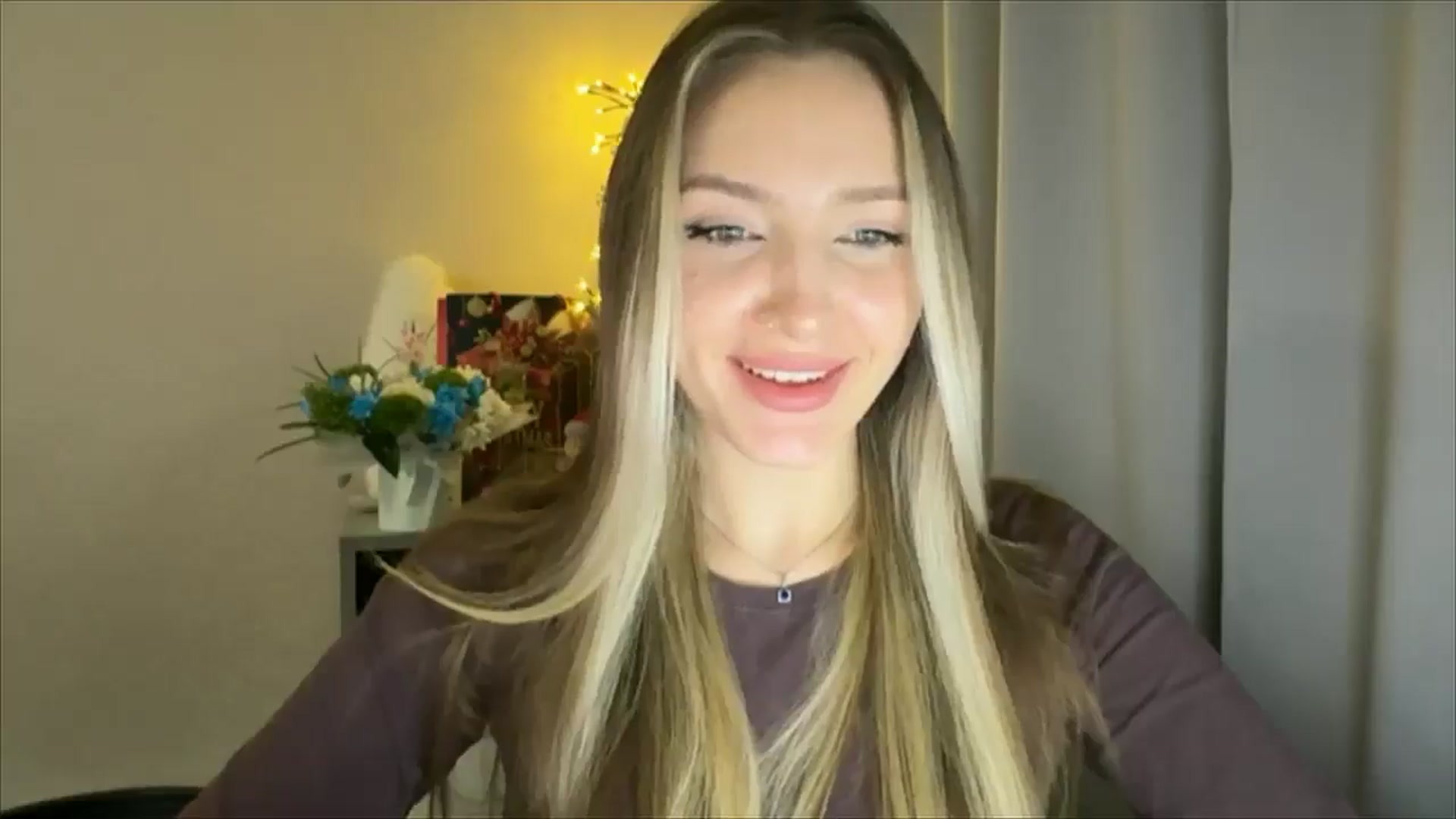 Gallery image thumbnail from My_Diana's myfreecams stream on, 01/04/2025, 23:05 image 7 of 20