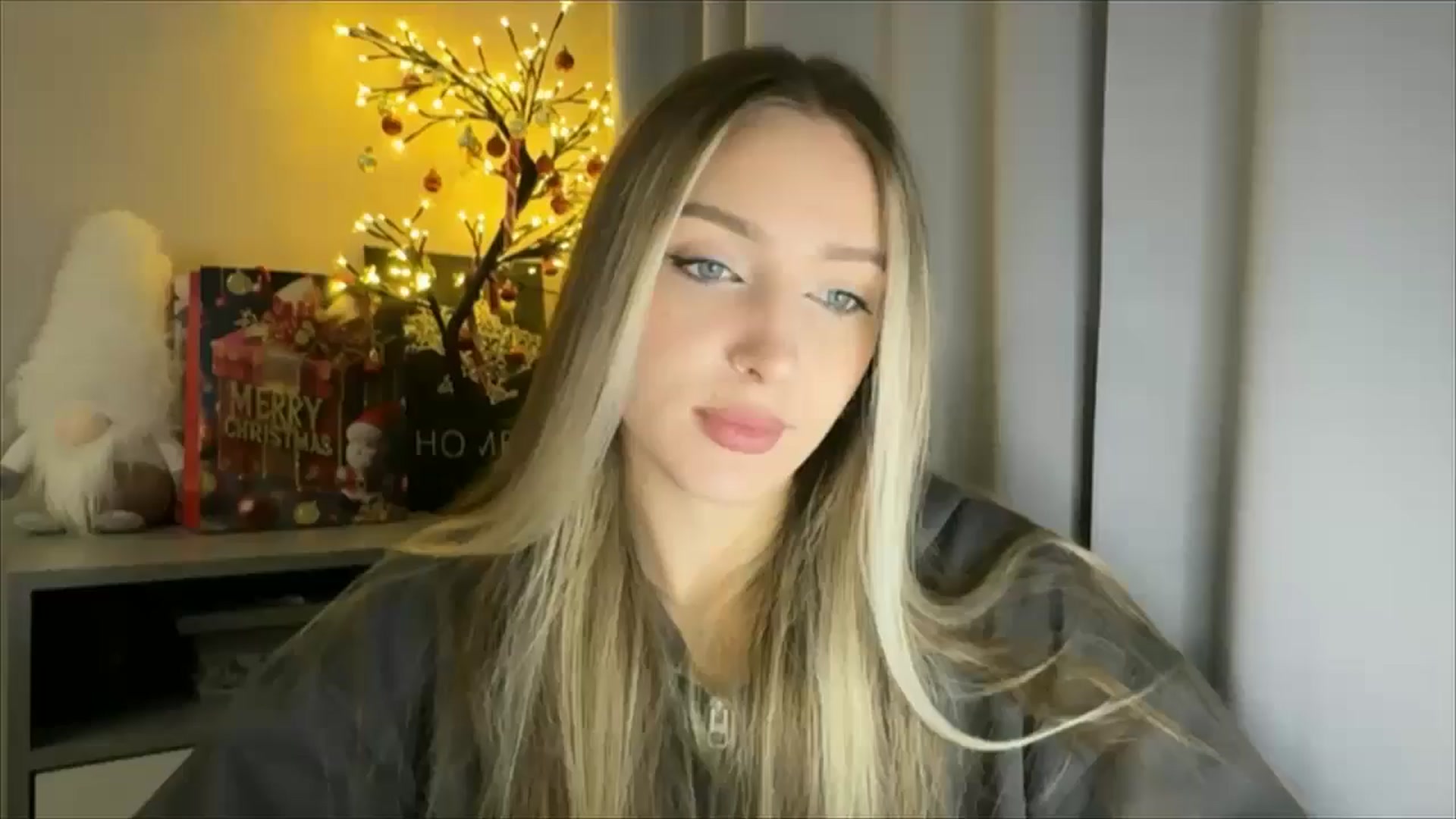 Gallery image thumbnail from My_Diana's myfreecams stream on, 01/05/2025, 15:47 image 20 of 20