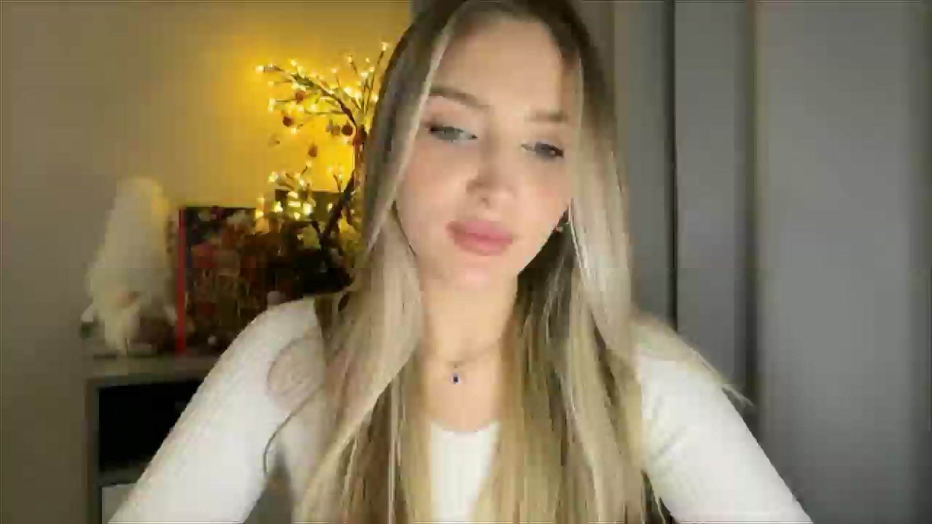 Gallery image thumbnail from My_Diana's myfreecams stream on, 01/05/2025, 23:04 image 20 of 20
