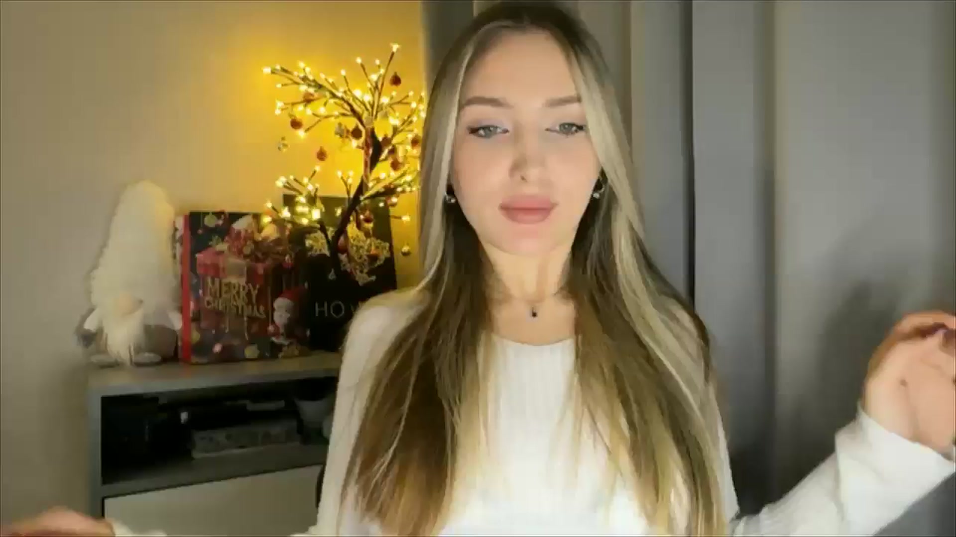 Gallery image thumbnail from My_Diana's myfreecams stream on, 01/05/2025, 23:04 image 17 of 20