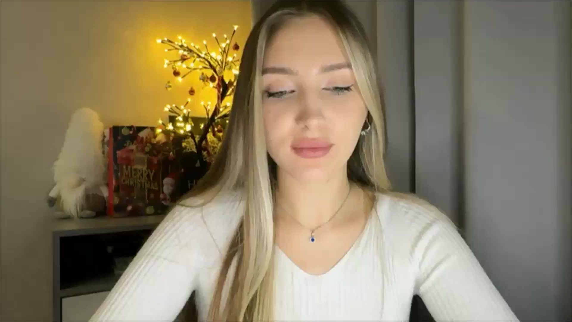 Gallery image thumbnail from My_Diana's myfreecams stream on, 01/05/2025, 23:41 image 2 of 20