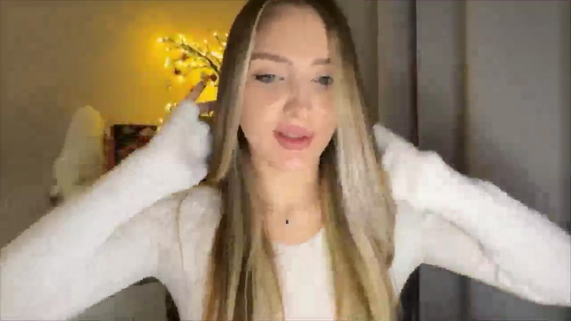 Gallery image thumbnail from My_Diana's myfreecams stream on, 01/05/2025, 23:41 image 16 of 20
