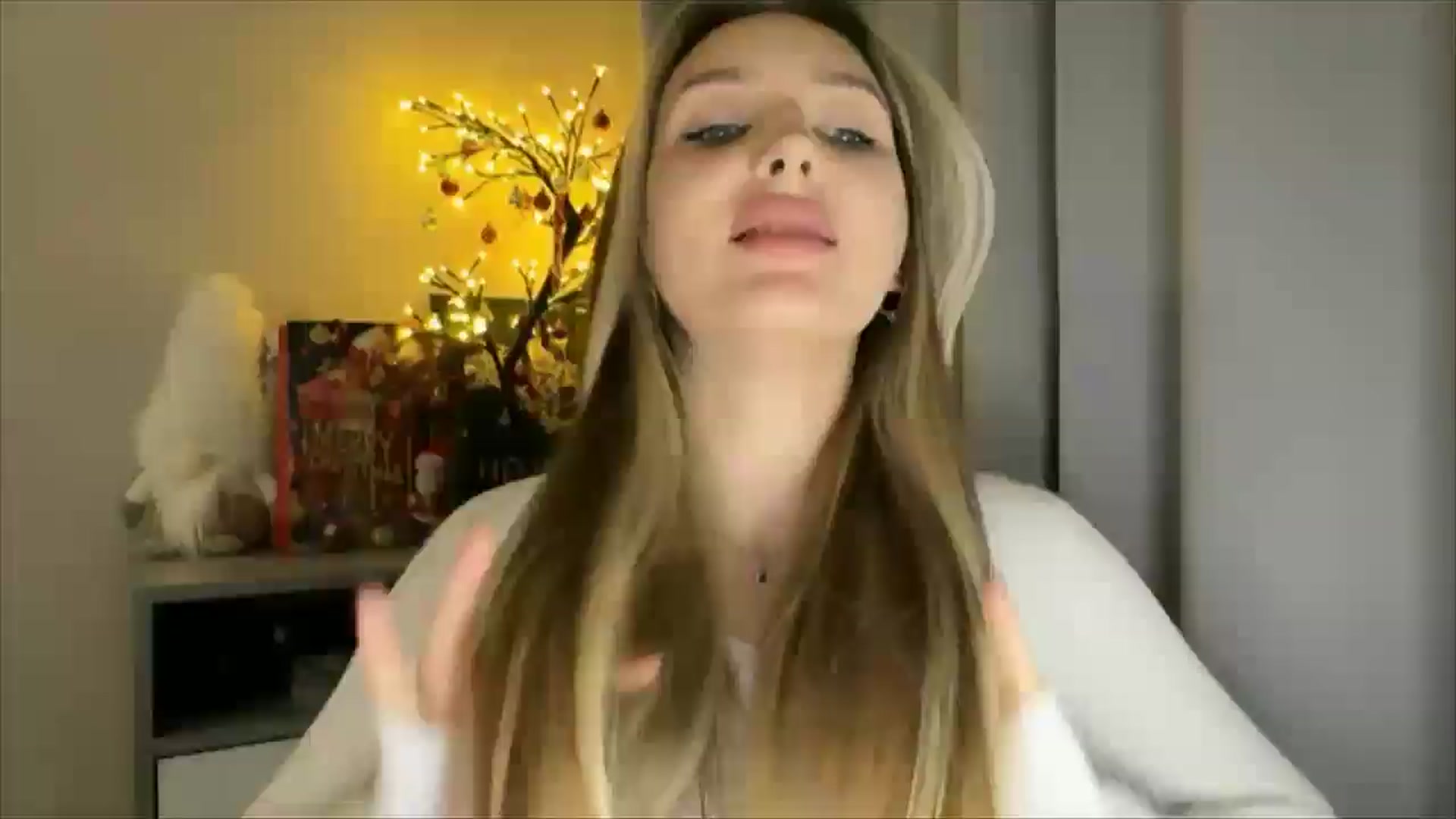 Gallery image thumbnail from My_Diana's myfreecams stream on, 01/05/2025, 23:41 image 4 of 20