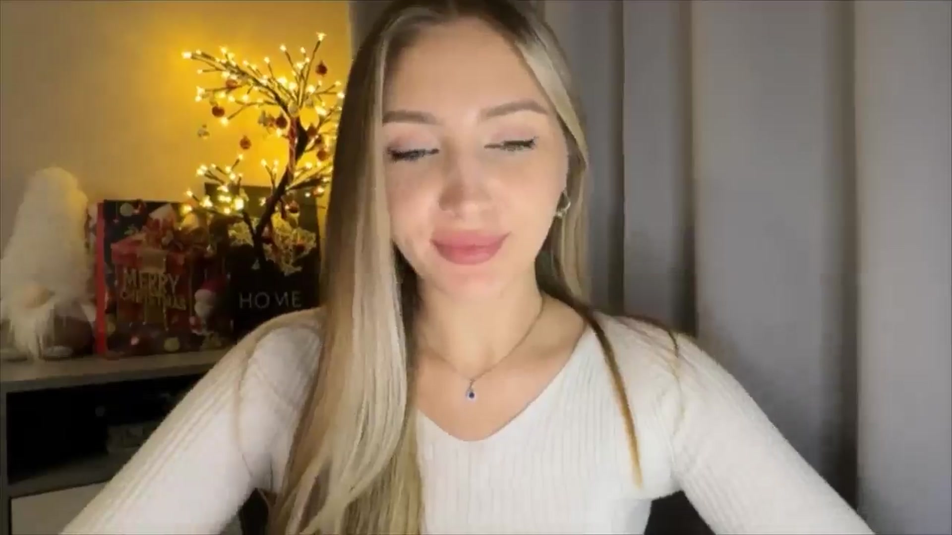 Gallery image thumbnail from My_Diana's myfreecams stream on, 01/06/2025, 24:06 image 16 of 20