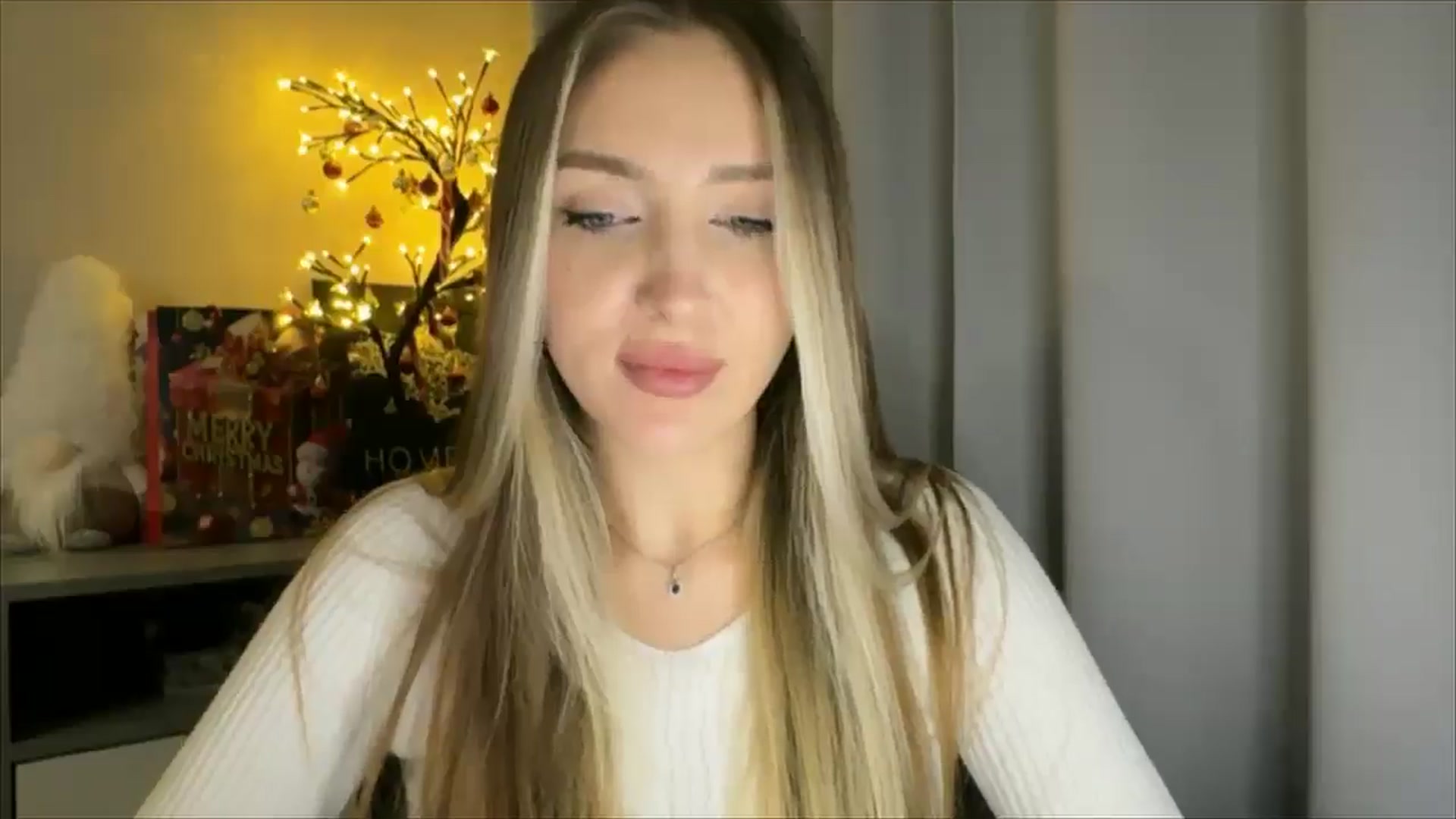 Gallery image thumbnail from My_Diana's myfreecams stream on, 01/06/2025, 24:06 image 12 of 20