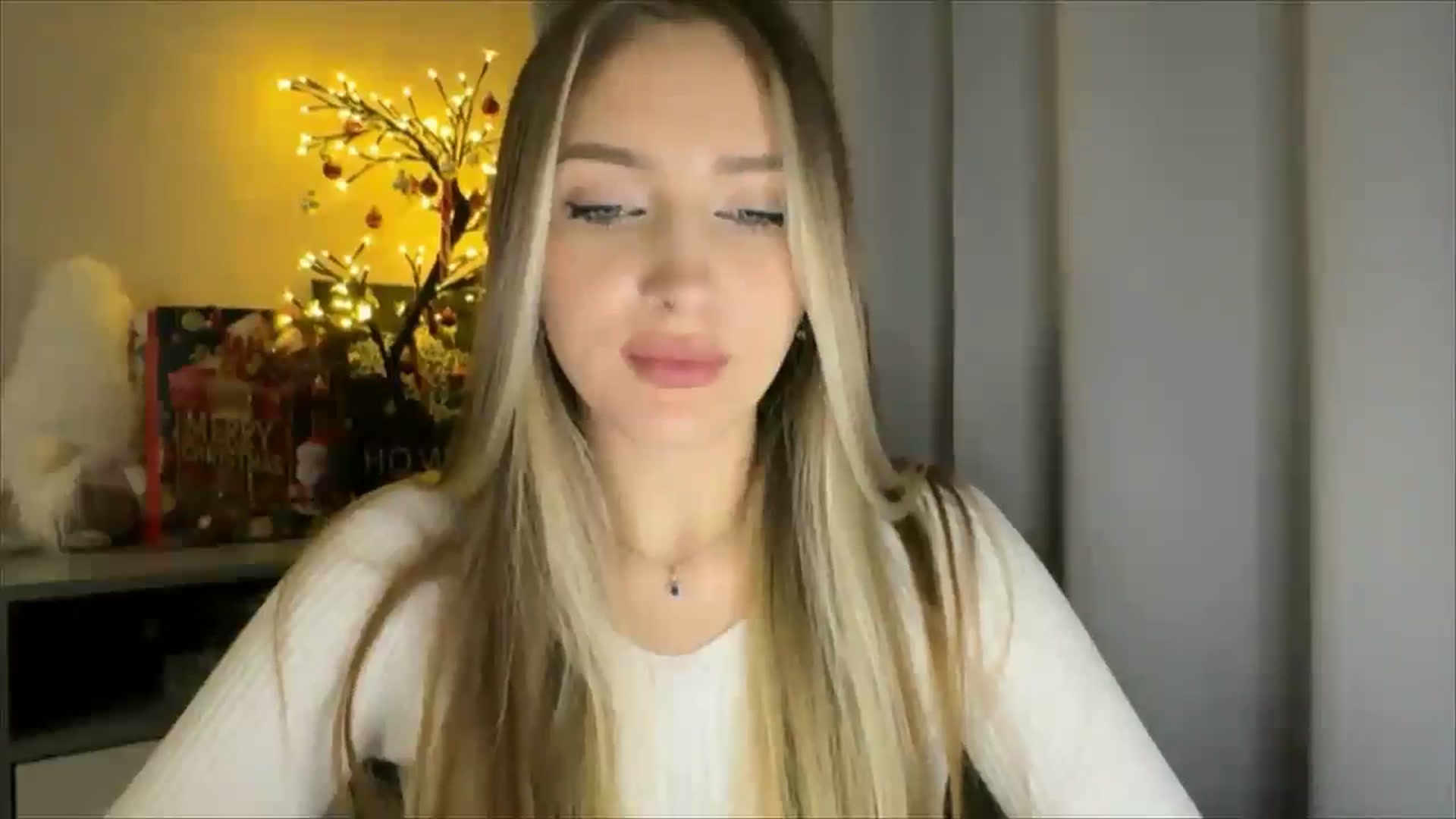 Gallery image thumbnail from My_Diana's myfreecams stream on, 01/06/2025, 24:06 image 10 of 20