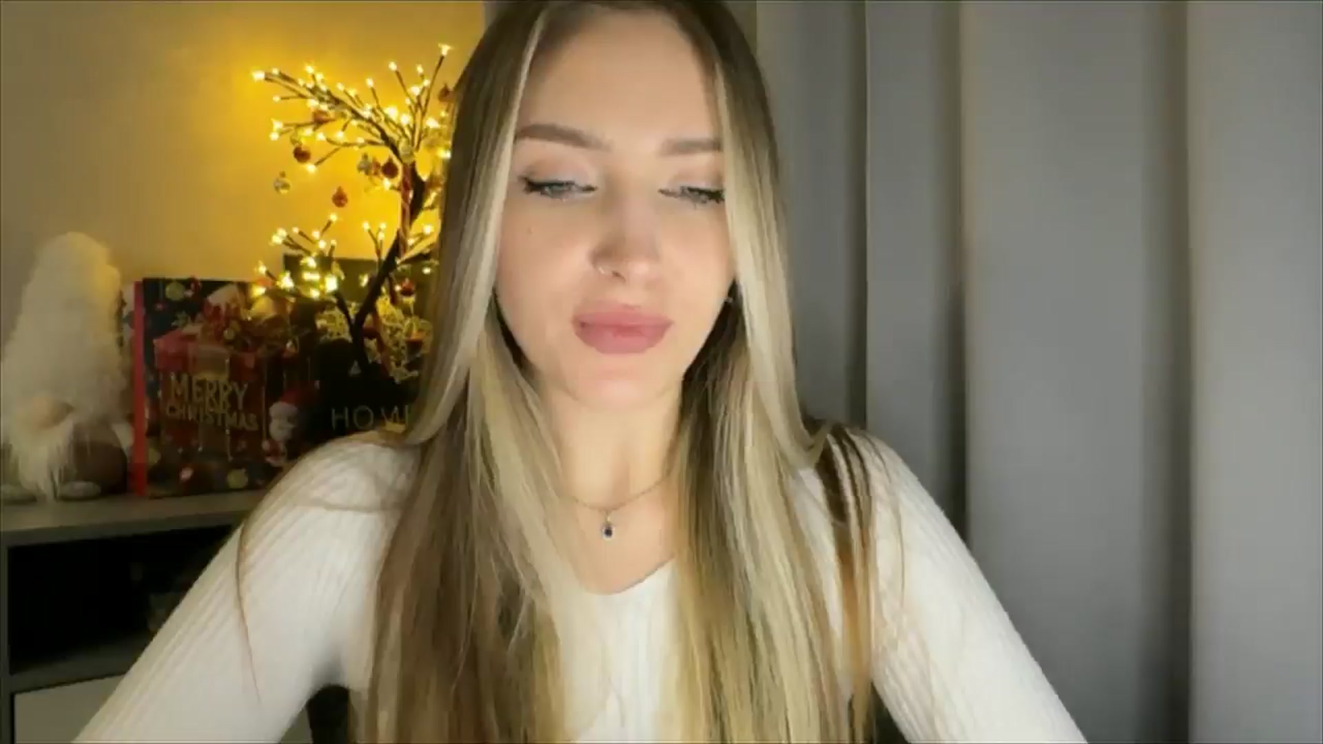 Gallery image thumbnail from My_Diana's myfreecams stream on, 01/06/2025, 24:06 image 9 of 20
