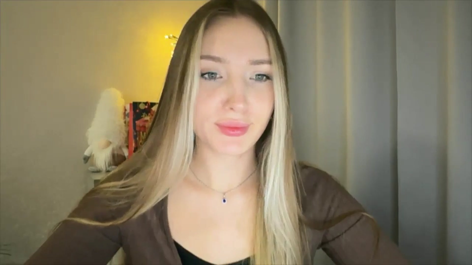 Gallery image thumbnail from My_Diana's myfreecams stream on, 01/06/2025, 22:18 image 4 of 20