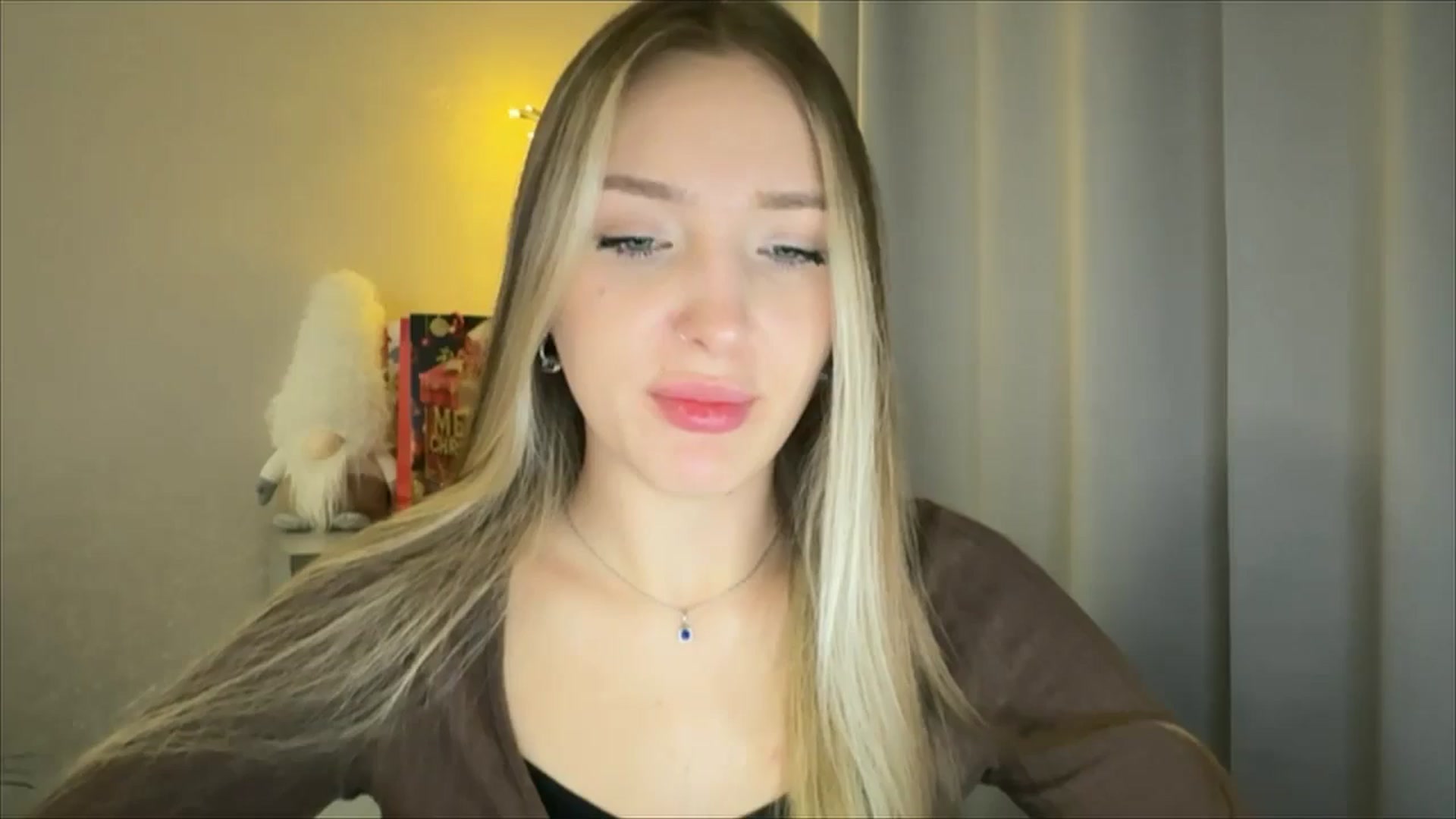 Gallery image thumbnail from My_Diana's myfreecams stream on, 01/06/2025, 22:18 image 20 of 20