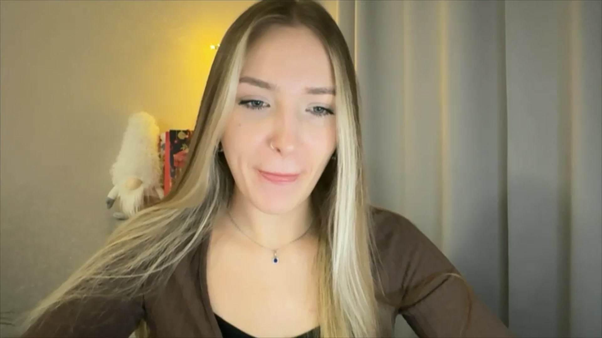 Gallery image thumbnail from My_Diana's myfreecams stream on, 01/06/2025, 22:18 image 12 of 20