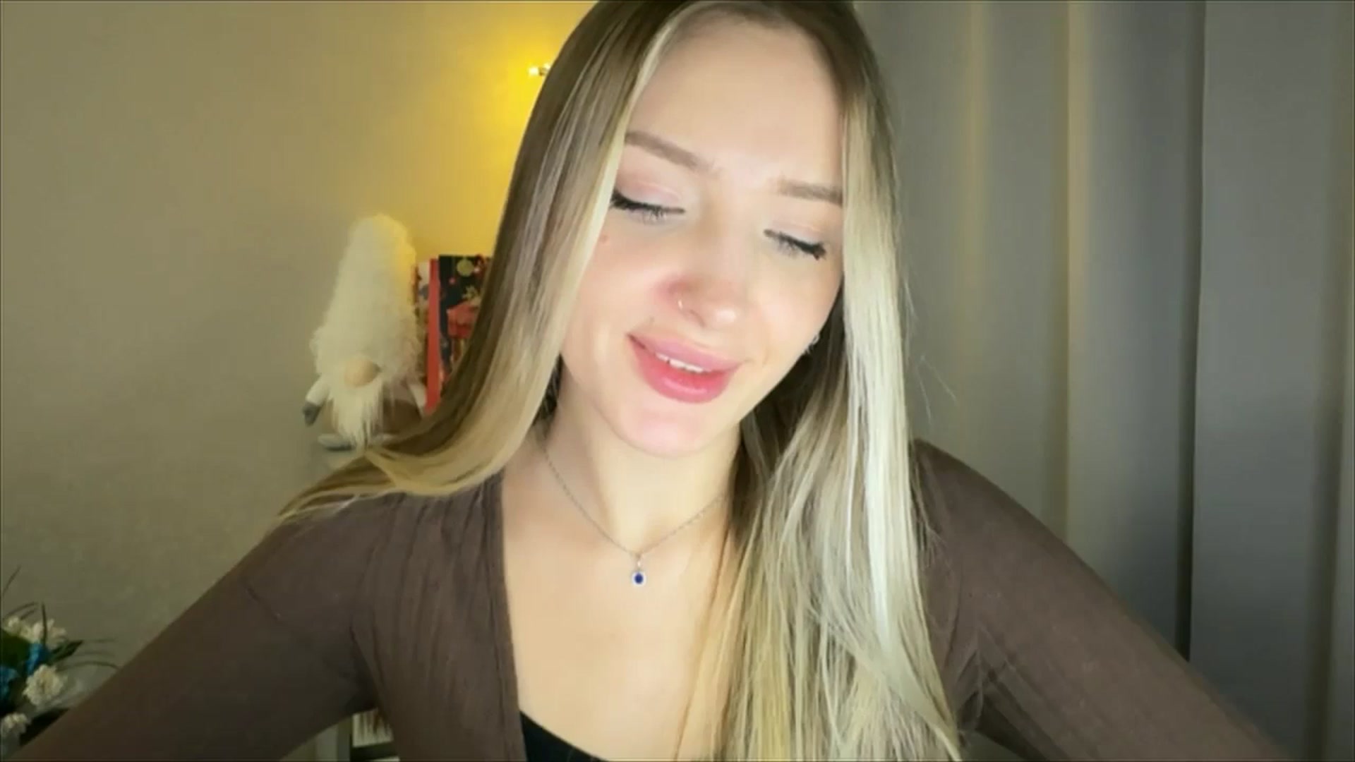 Gallery image thumbnail from My_Diana's myfreecams stream on, 01/07/2025, 24:08 image 5 of 20