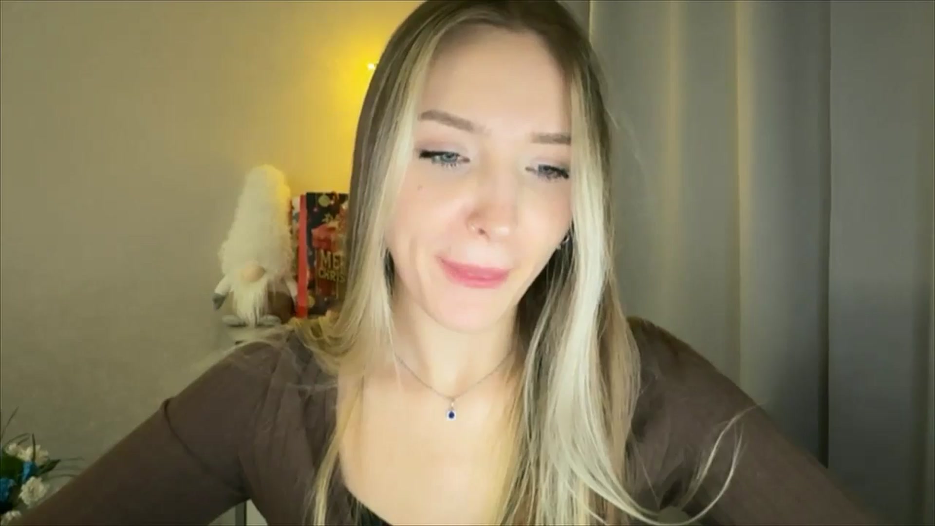Gallery image thumbnail from My_Diana's myfreecams stream on, 01/07/2025, 24:08 image 16 of 20