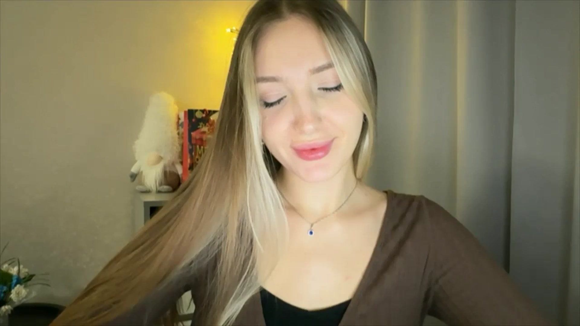 Gallery image thumbnail from My_Diana's myfreecams stream on, 01/07/2025, 24:08 image 7 of 20