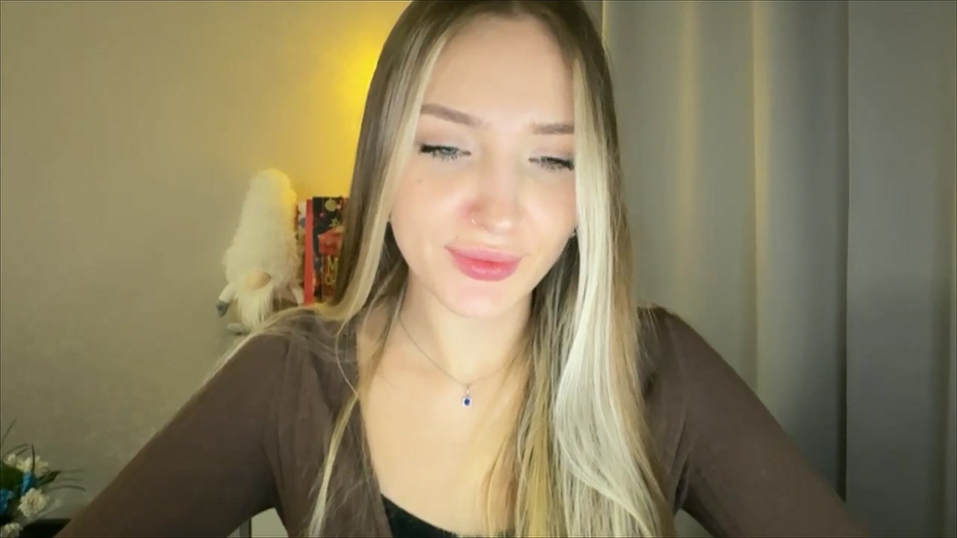 Gallery image thumbnail from My_Diana's myfreecams stream on, 01/07/2025, 24:08 image 9 of 20