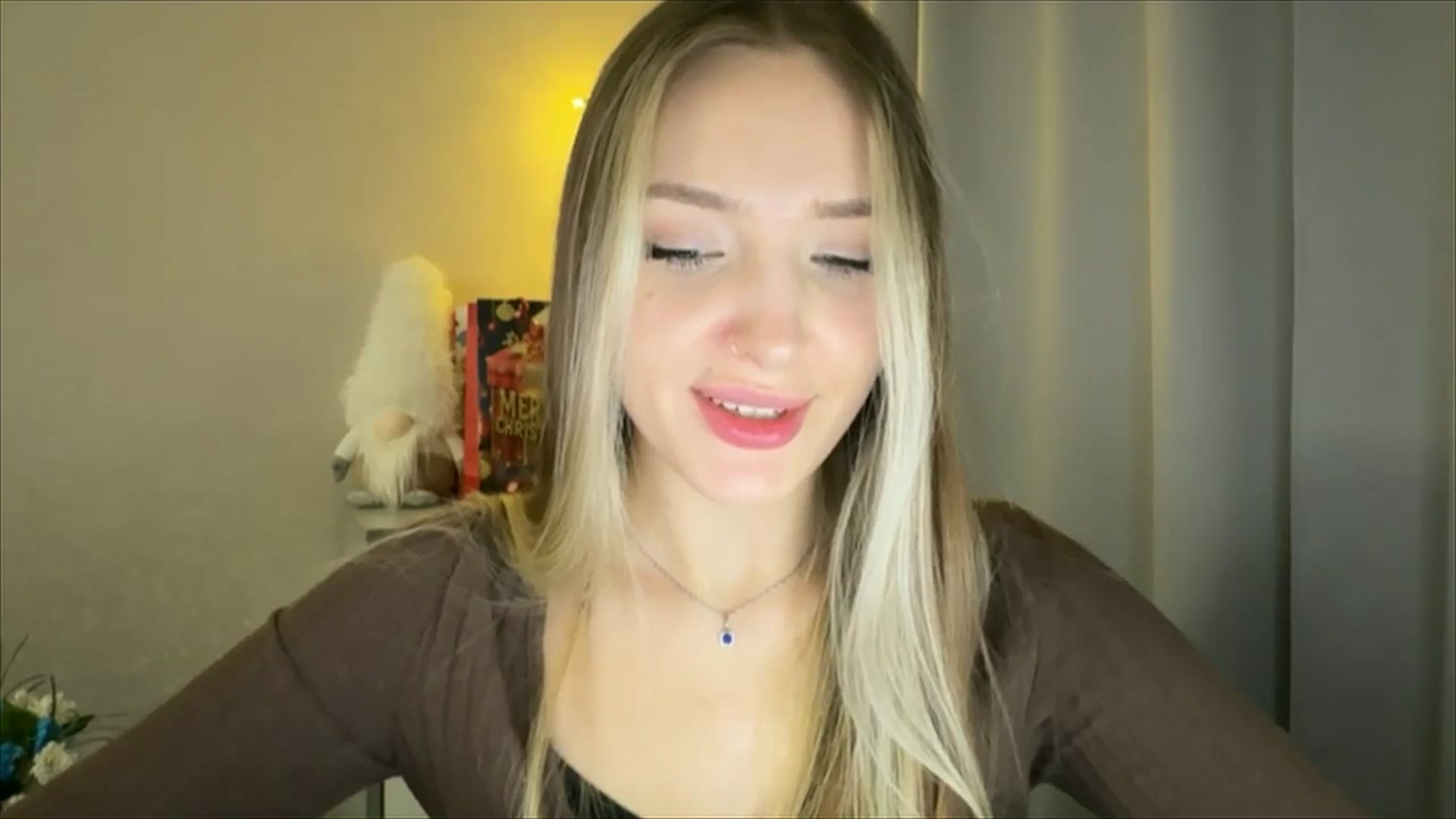 Gallery image thumbnail from My_Diana's myfreecams stream on, 01/07/2025, 24:08 image 17 of 20