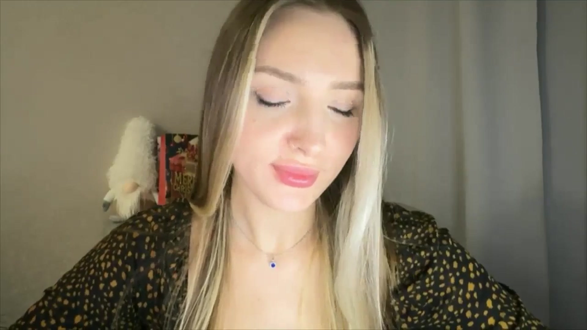 Gallery image thumbnail from My_Diana's myfreecams stream on, 01/08/2025, 24:07 image 14 of 20