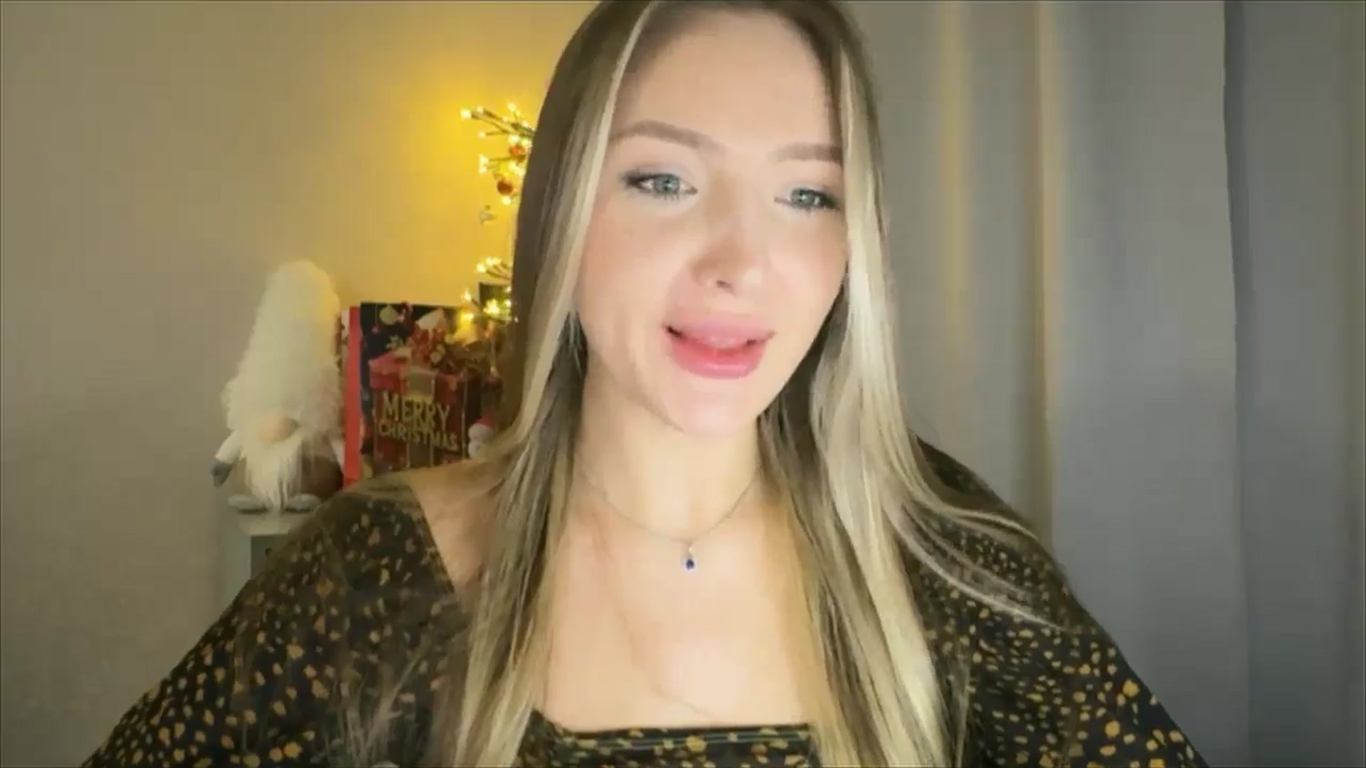 Gallery image thumbnail from My_Diana's myfreecams stream on, 01/08/2025, 24:07 image 5 of 20