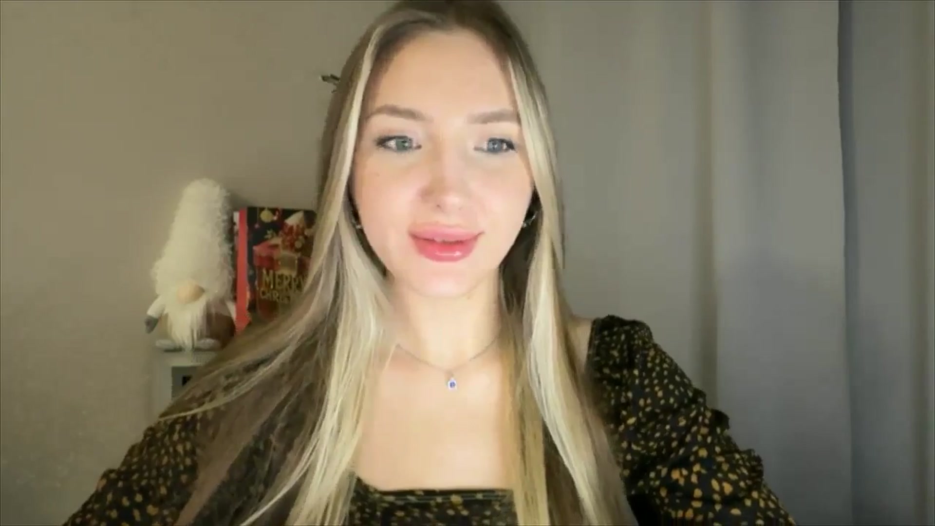 Gallery image thumbnail from My_Diana's myfreecams stream on, 01/08/2025, 24:07 image 11 of 20