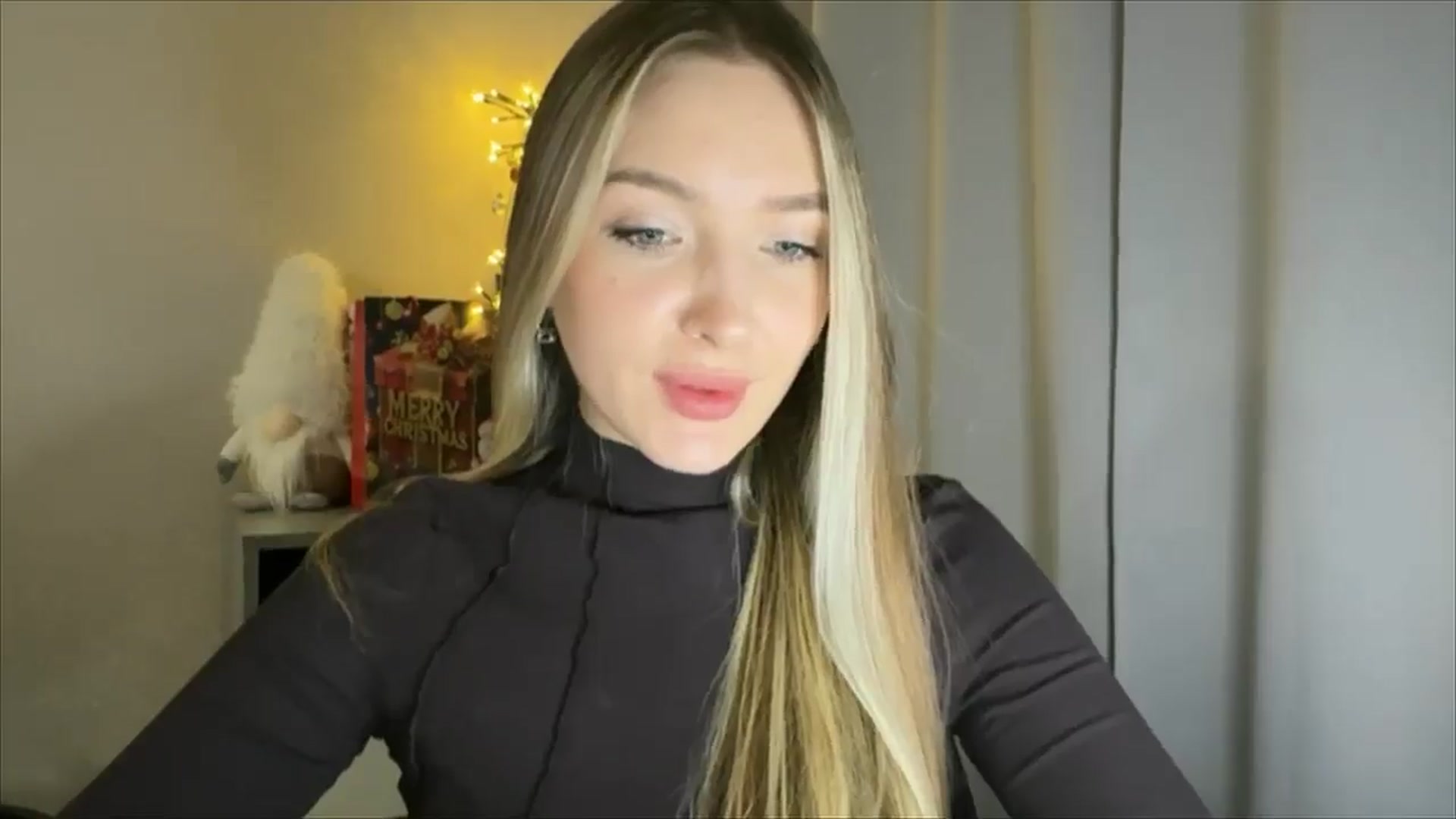 Gallery image thumbnail from My_Diana's myfreecams stream on, 01/08/2025, 16:54 image 8 of 20