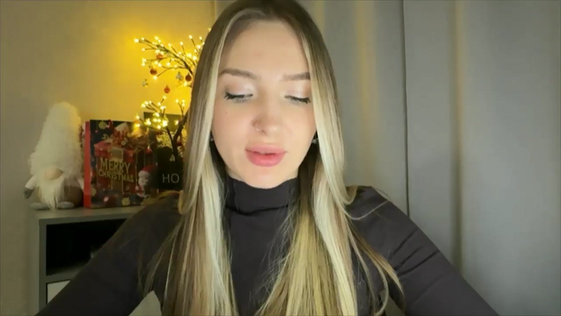 Gallery image thumbnail from My_Diana's myfreecams stream on, 01/09/2025, 24:39 image 13 of 20