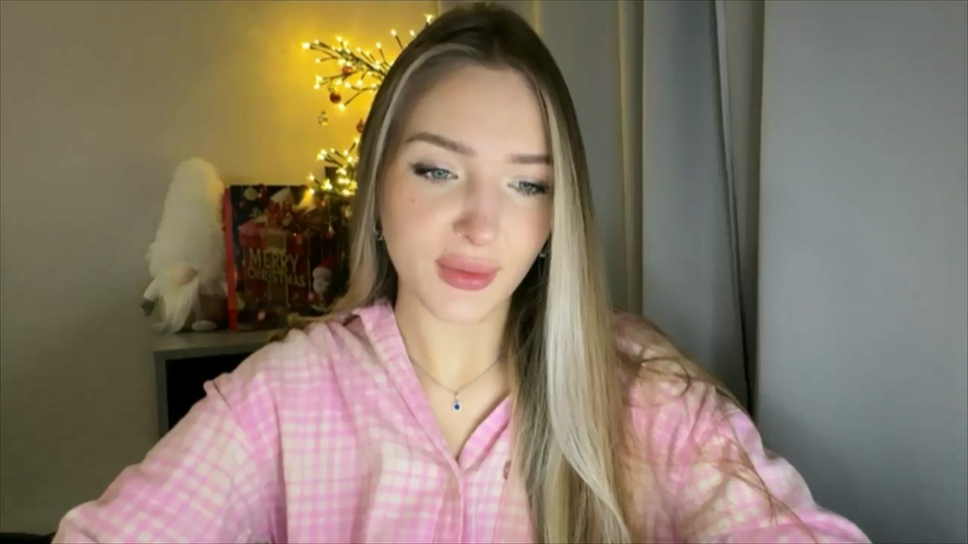 Gallery image thumbnail from My_Diana's myfreecams stream on, 01/10/2025, 15:36 image 3 of 20