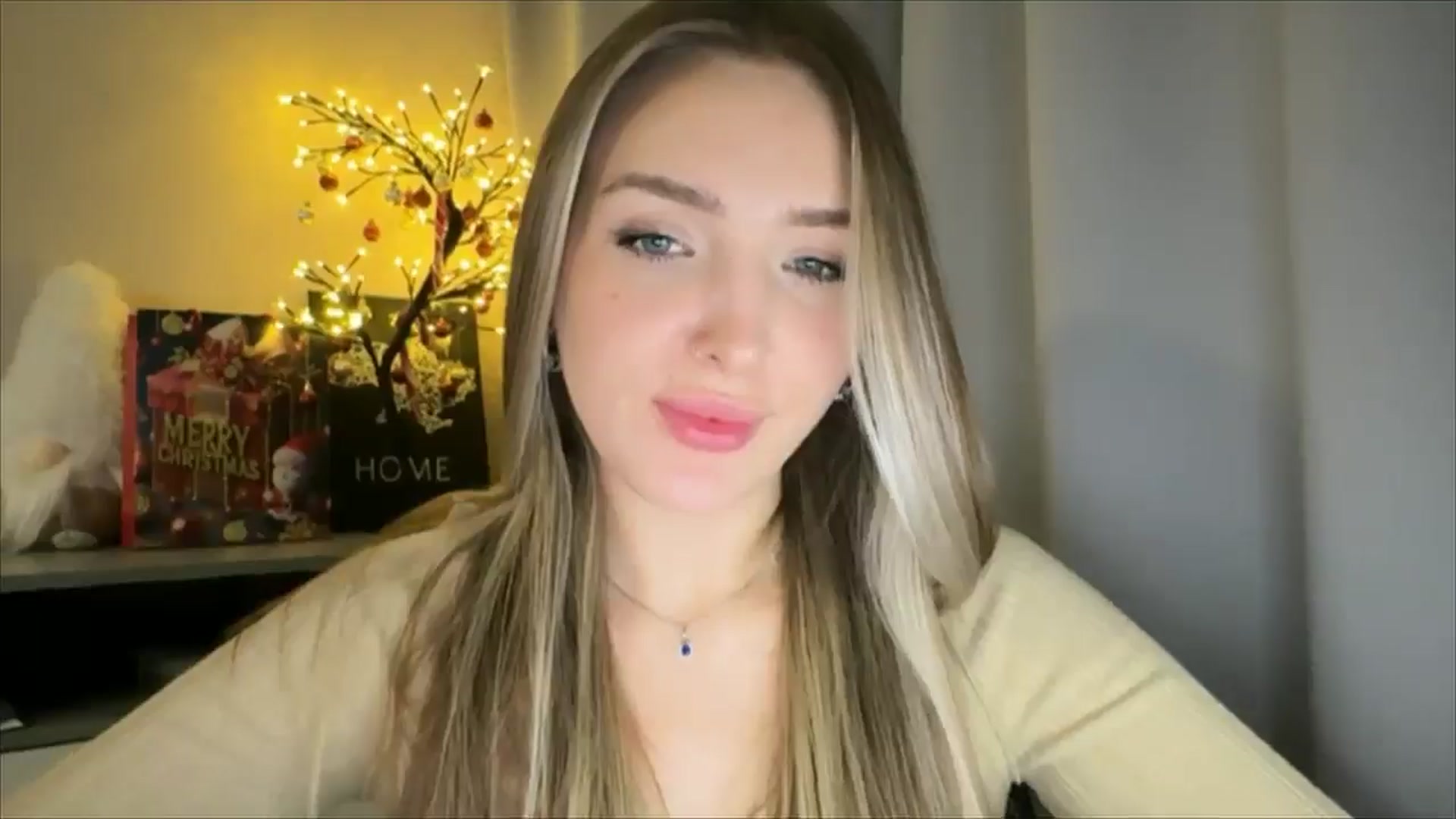 Gallery image thumbnail from My_Diana's myfreecams stream on, 01/10/2025, 23:01 image 6 of 20