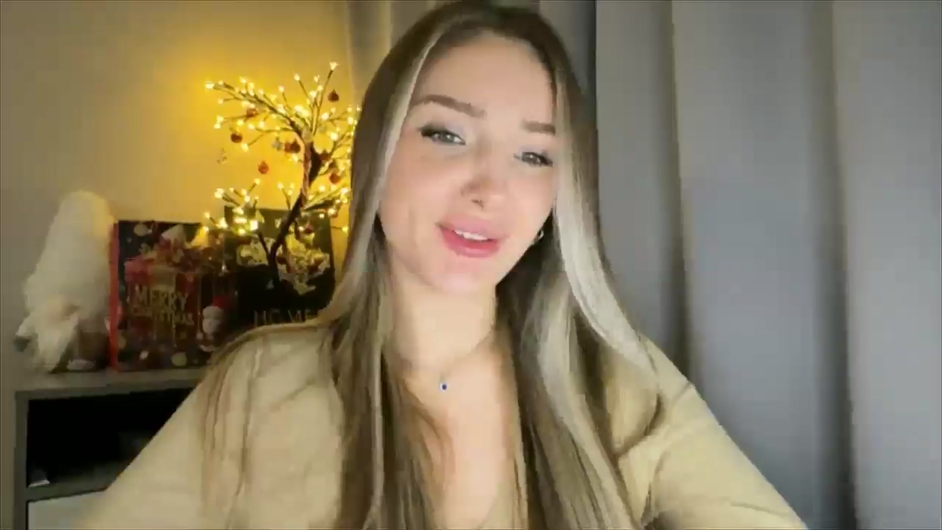 Gallery image thumbnail from My_Diana's myfreecams stream on, 01/10/2025, 23:01 image 16 of 20