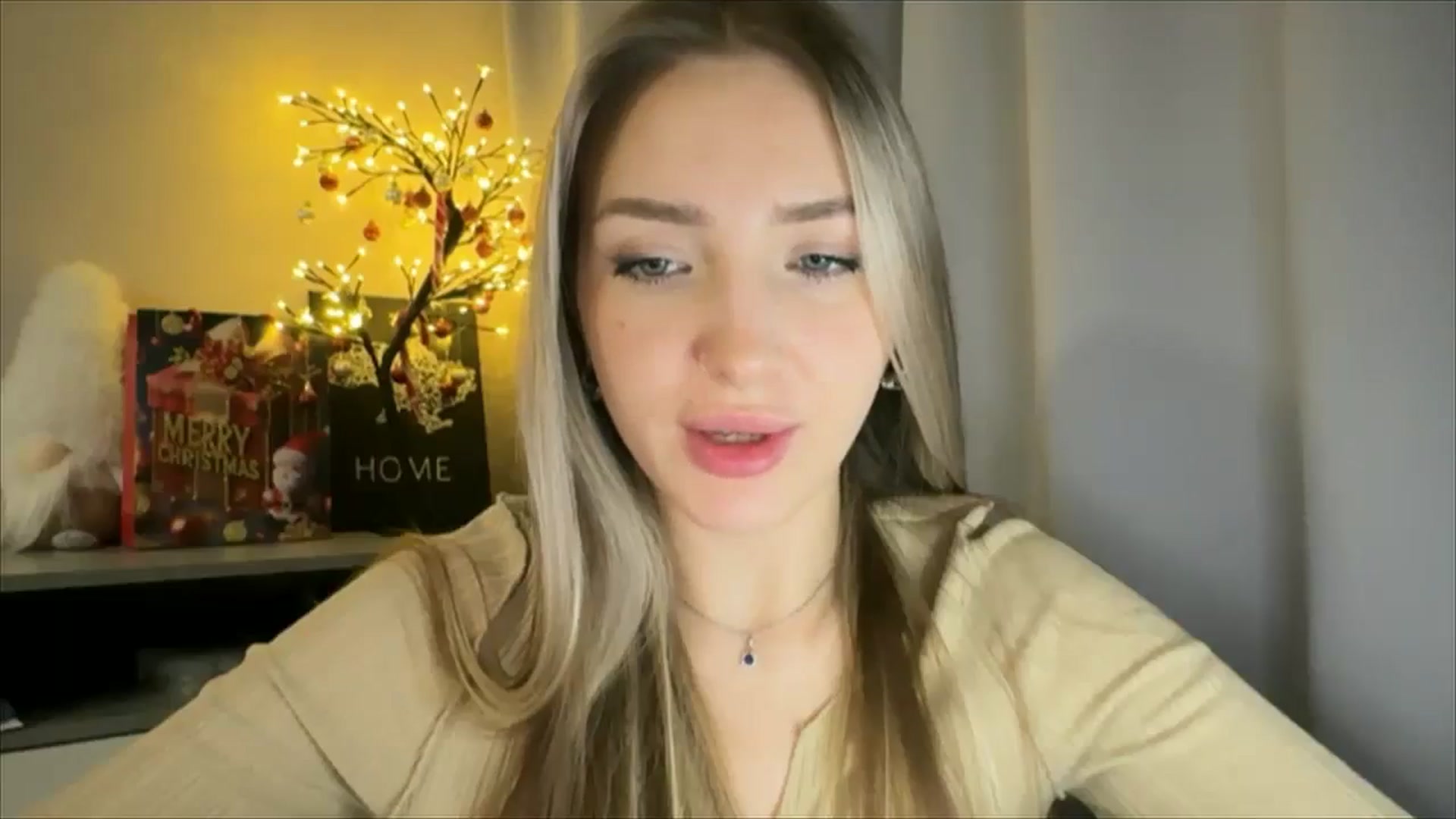 Gallery image thumbnail from My_Diana's myfreecams stream on, 01/10/2025, 23:01 image 7 of 20