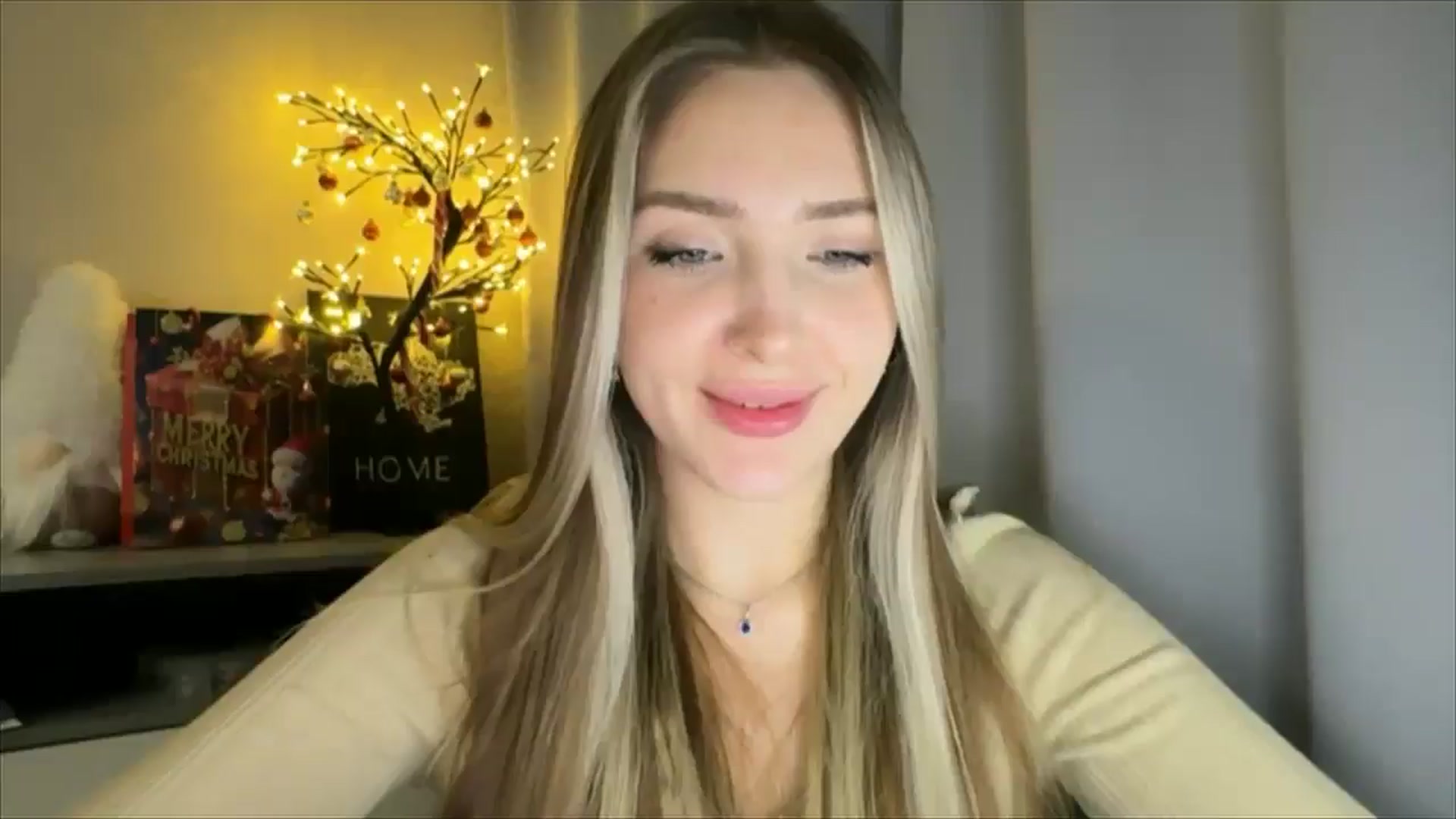 Gallery image thumbnail from My_Diana's myfreecams stream on, 01/10/2025, 23:01 image 3 of 20