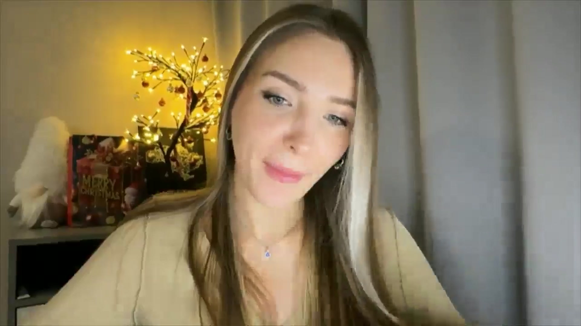 Gallery image thumbnail from My_Diana's myfreecams stream on, 01/10/2025, 23:01 image 17 of 20