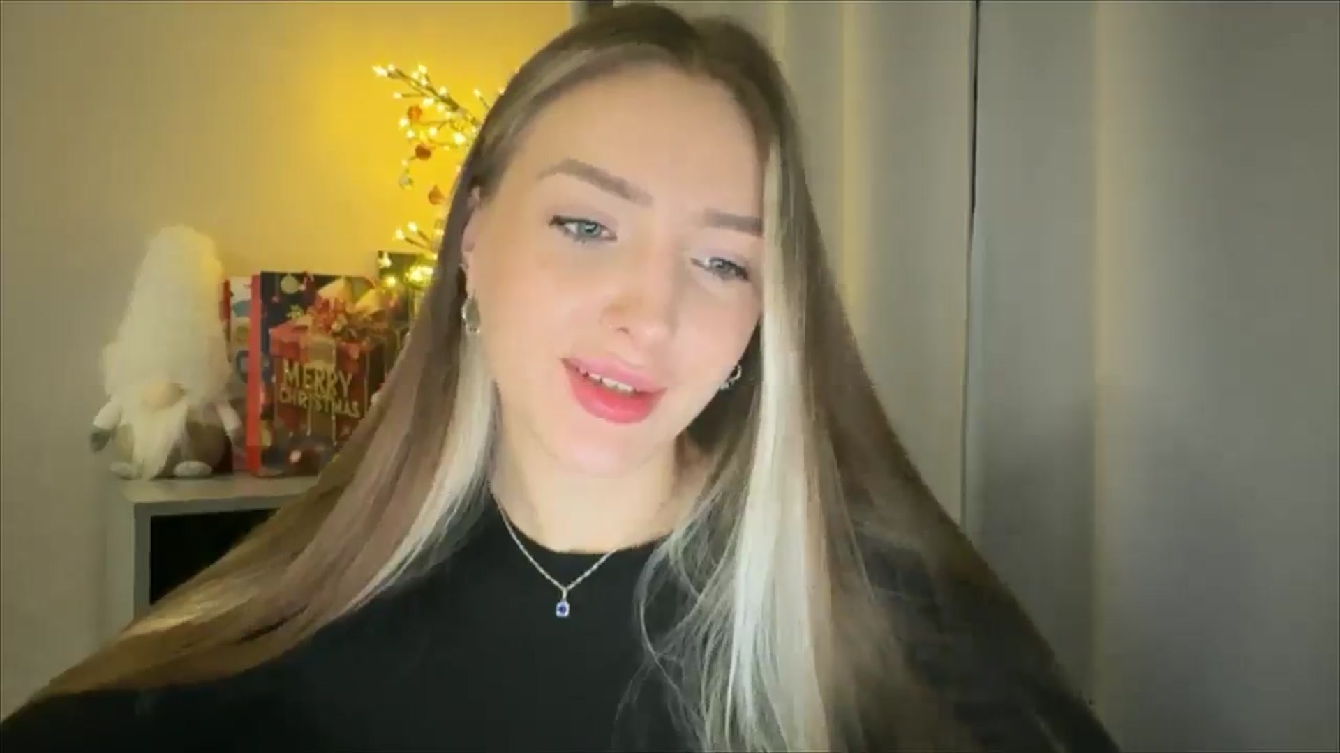 Gallery image thumbnail from My_Diana's myfreecams stream on, 01/11/2025, 16:27 image 9 of 20