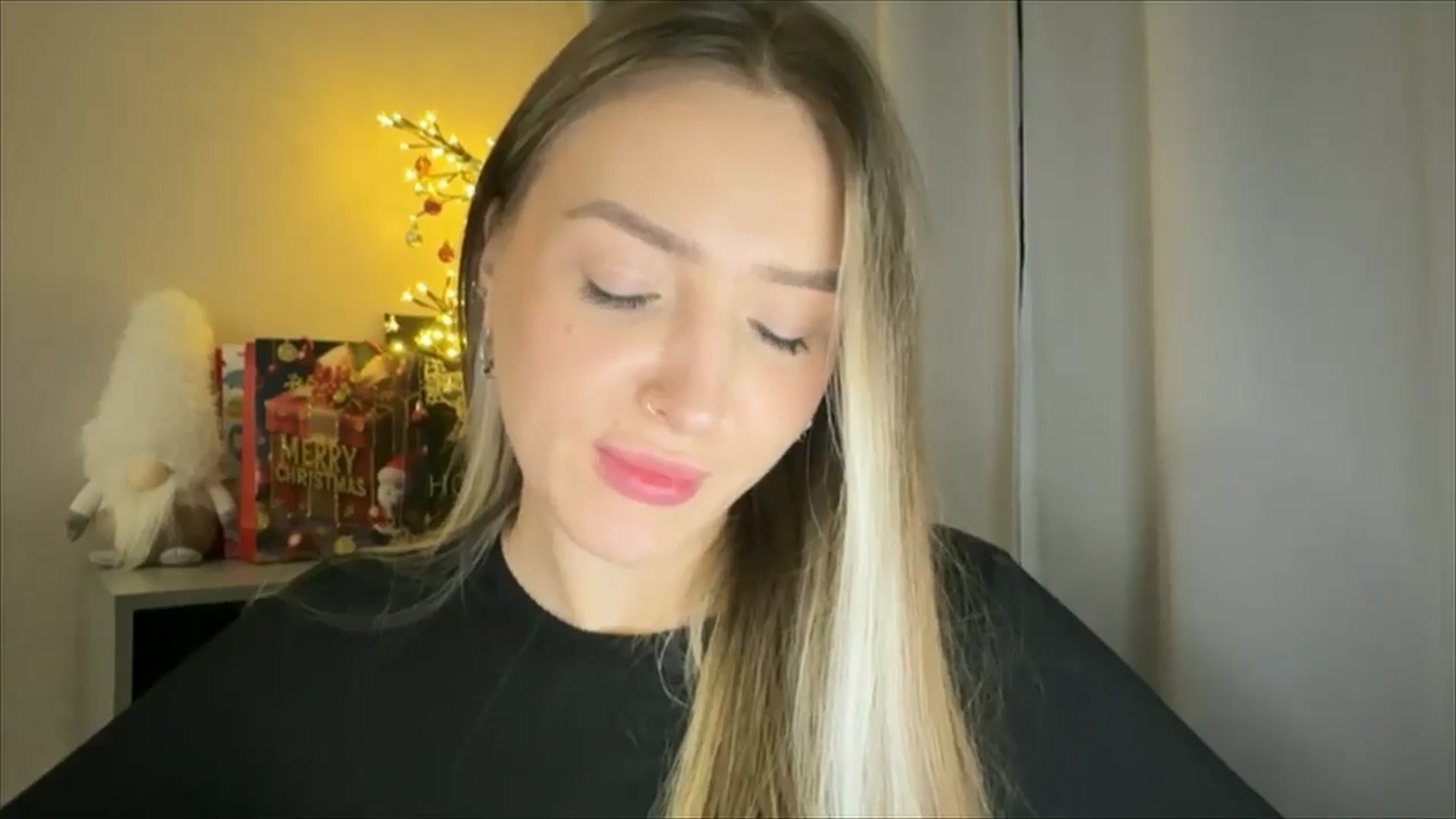 Gallery image thumbnail from My_Diana's myfreecams stream on, 01/11/2025, 16:27 image 12 of 20