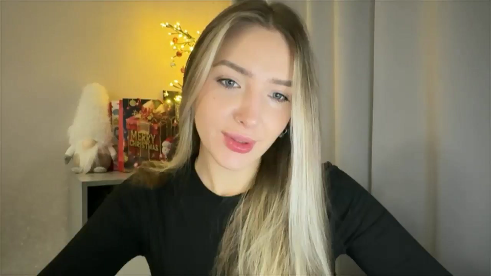 Gallery image thumbnail from My_Diana's myfreecams stream on, 01/11/2025, 16:27 image 1 of 20
