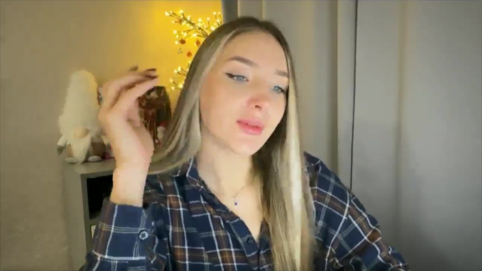 Gallery image thumbnail from My_Diana's myfreecams stream on, 01/12/2025, 15:34 image 3 of 20