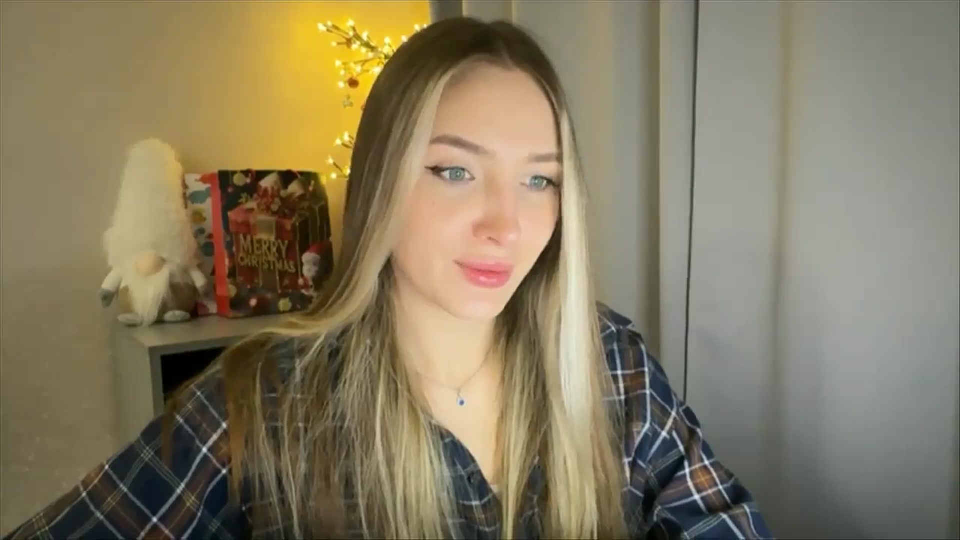 Gallery image thumbnail from My_Diana's myfreecams stream on, 01/12/2025, 15:34 image 6 of 20