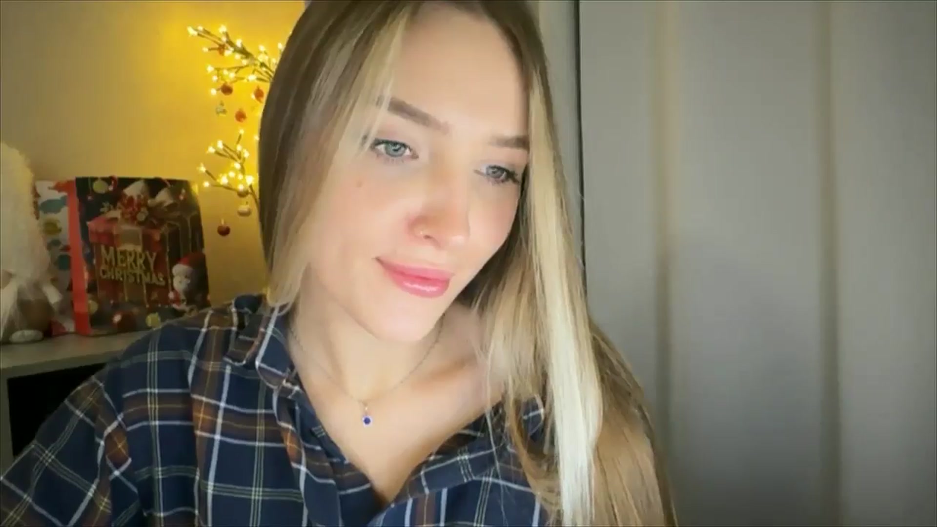 Gallery image thumbnail from My_Diana's myfreecams stream on, 01/12/2025, 17:03 image 15 of 20